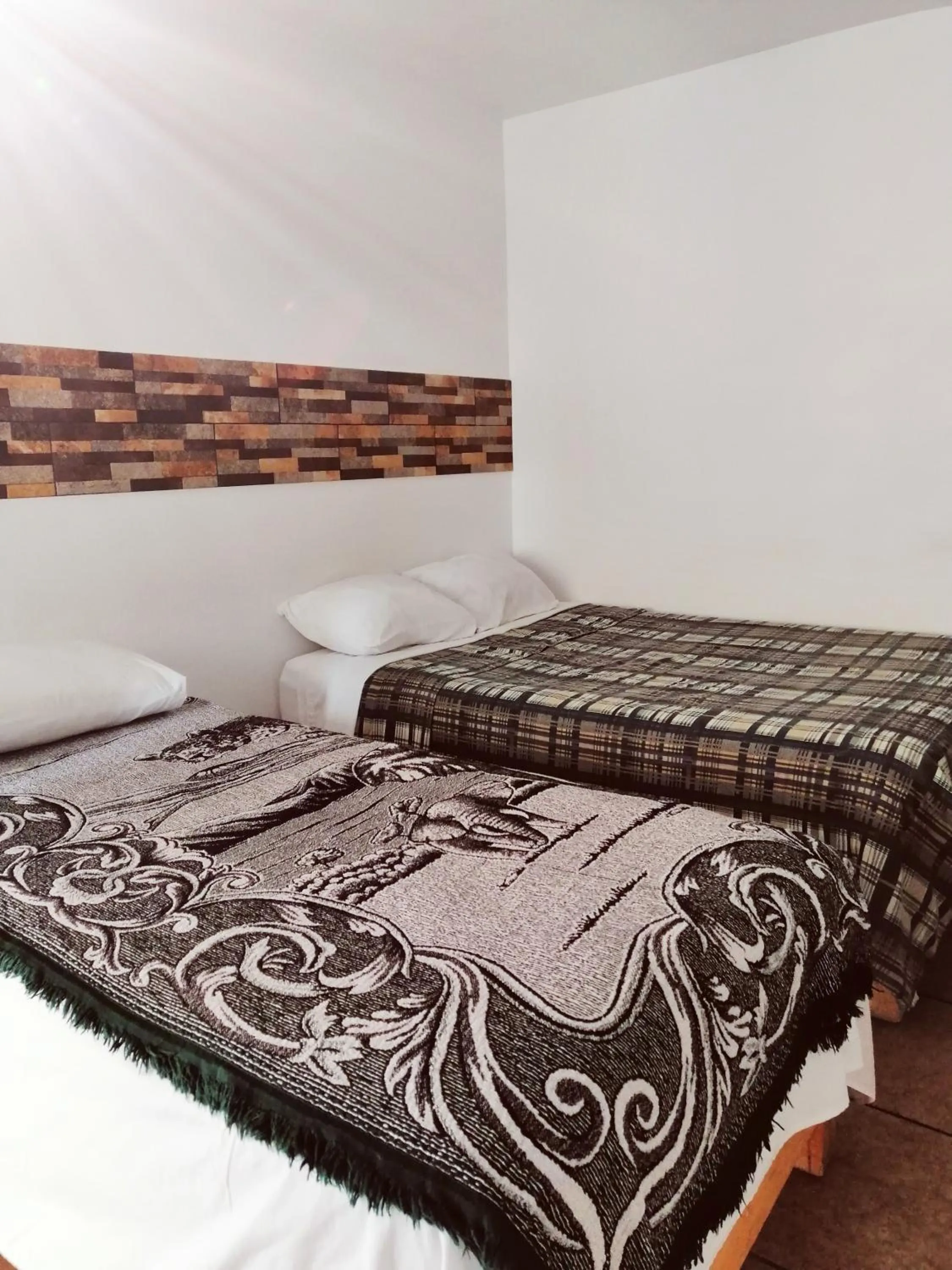 Photo of the whole room, Bed in Hostal Maple