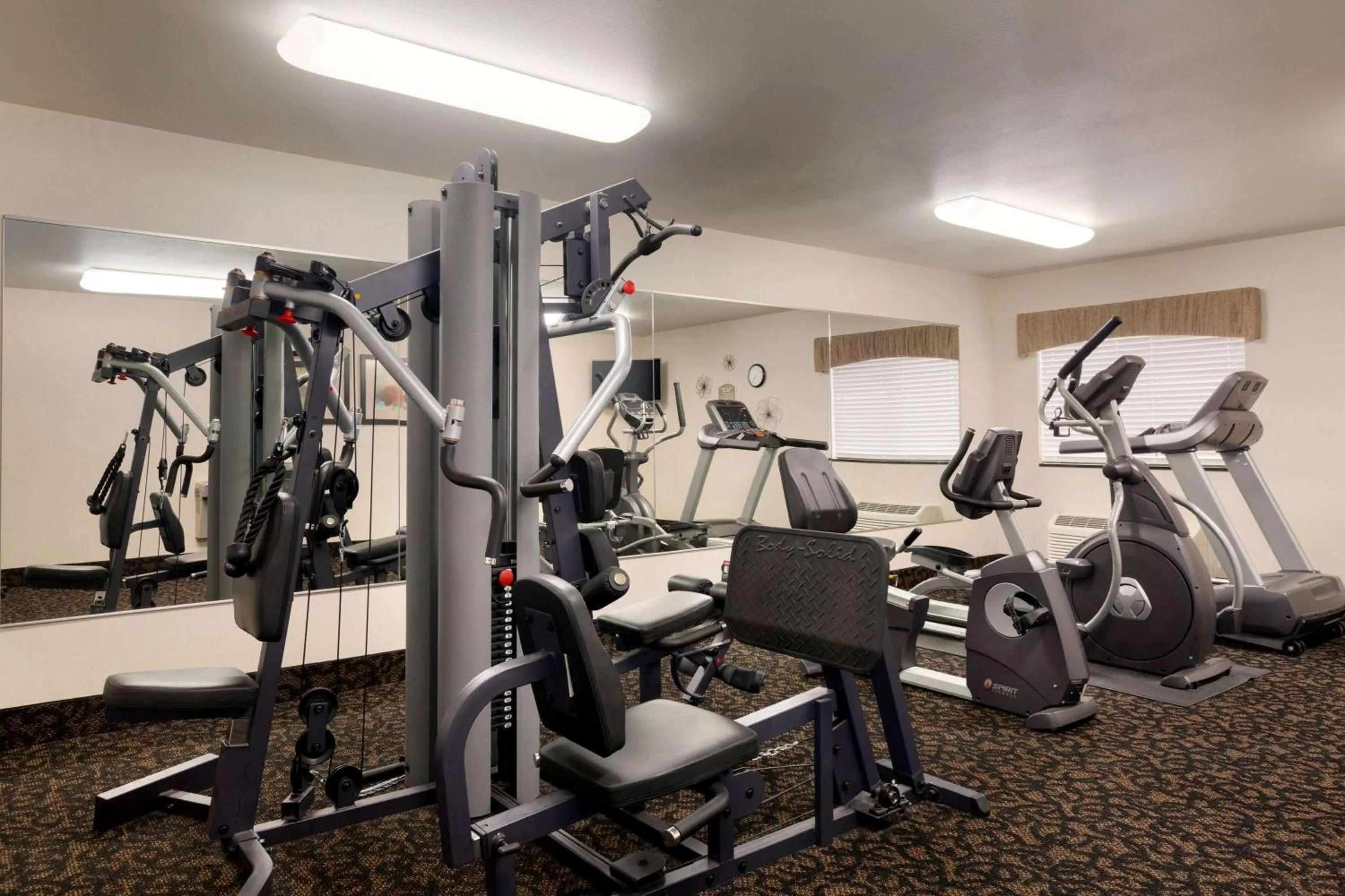 Fitness centre/facilities in Baymont by Wyndham Glendive