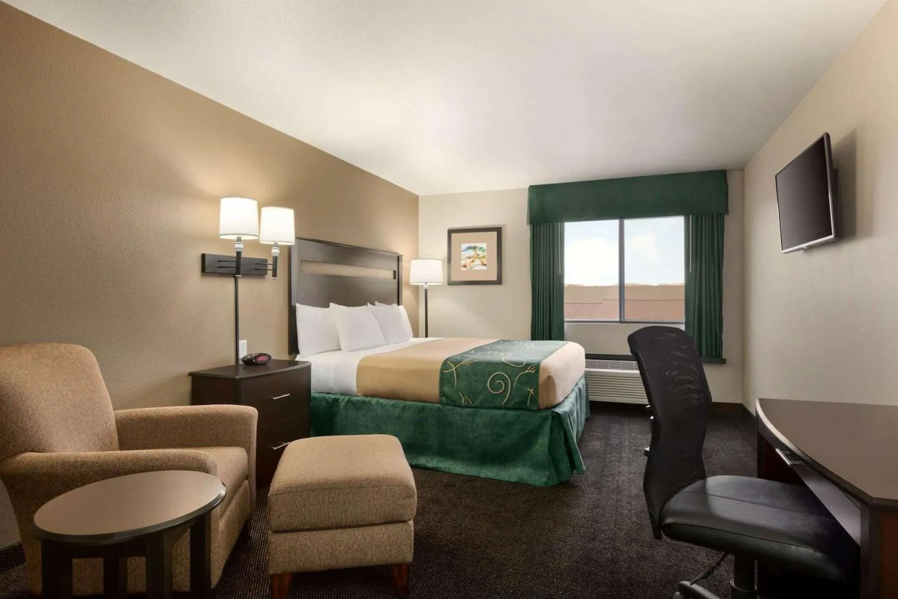 Guests, Bed in Baymont by Wyndham Glendive