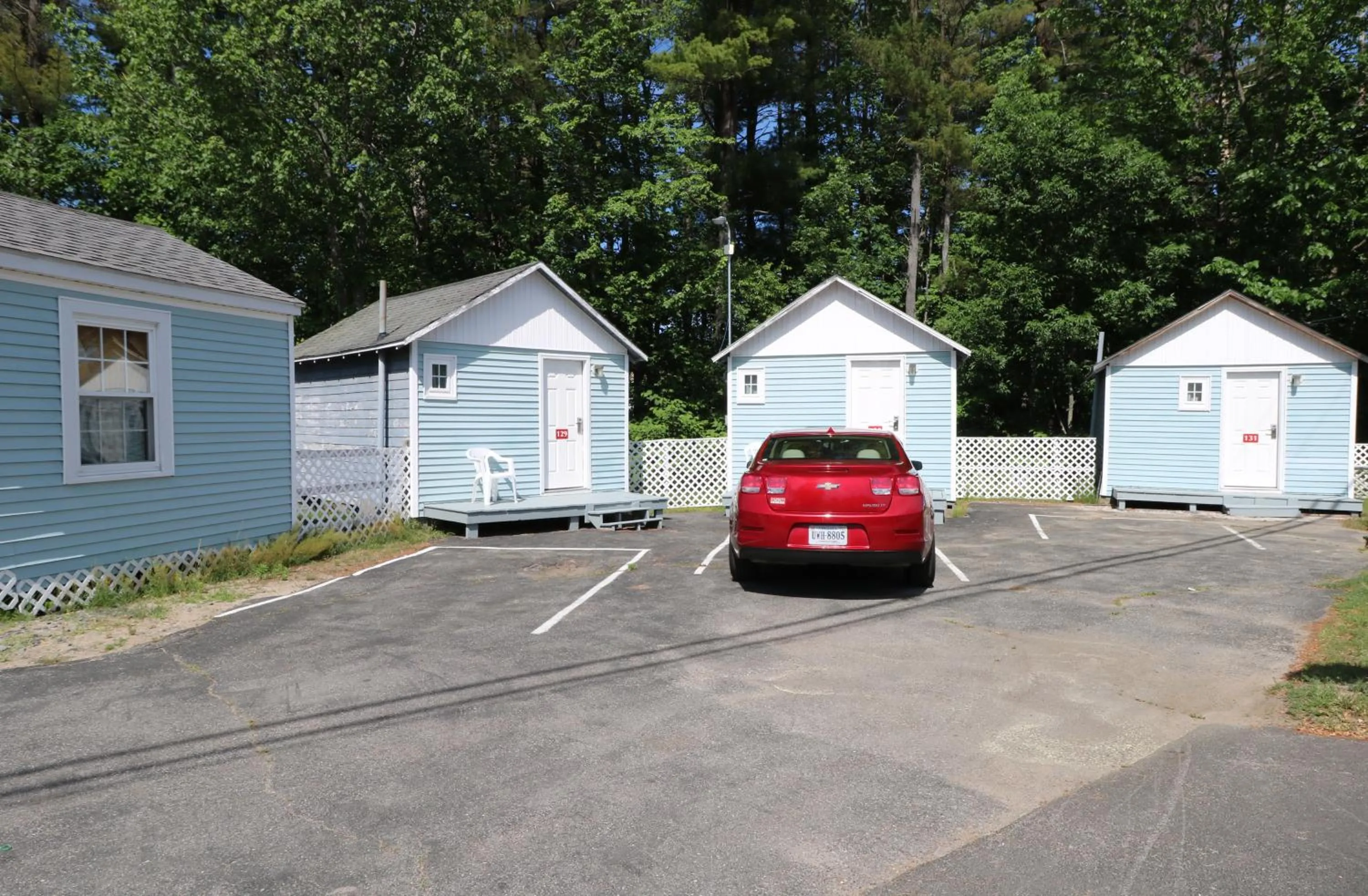 Brookside Inn & Cottages