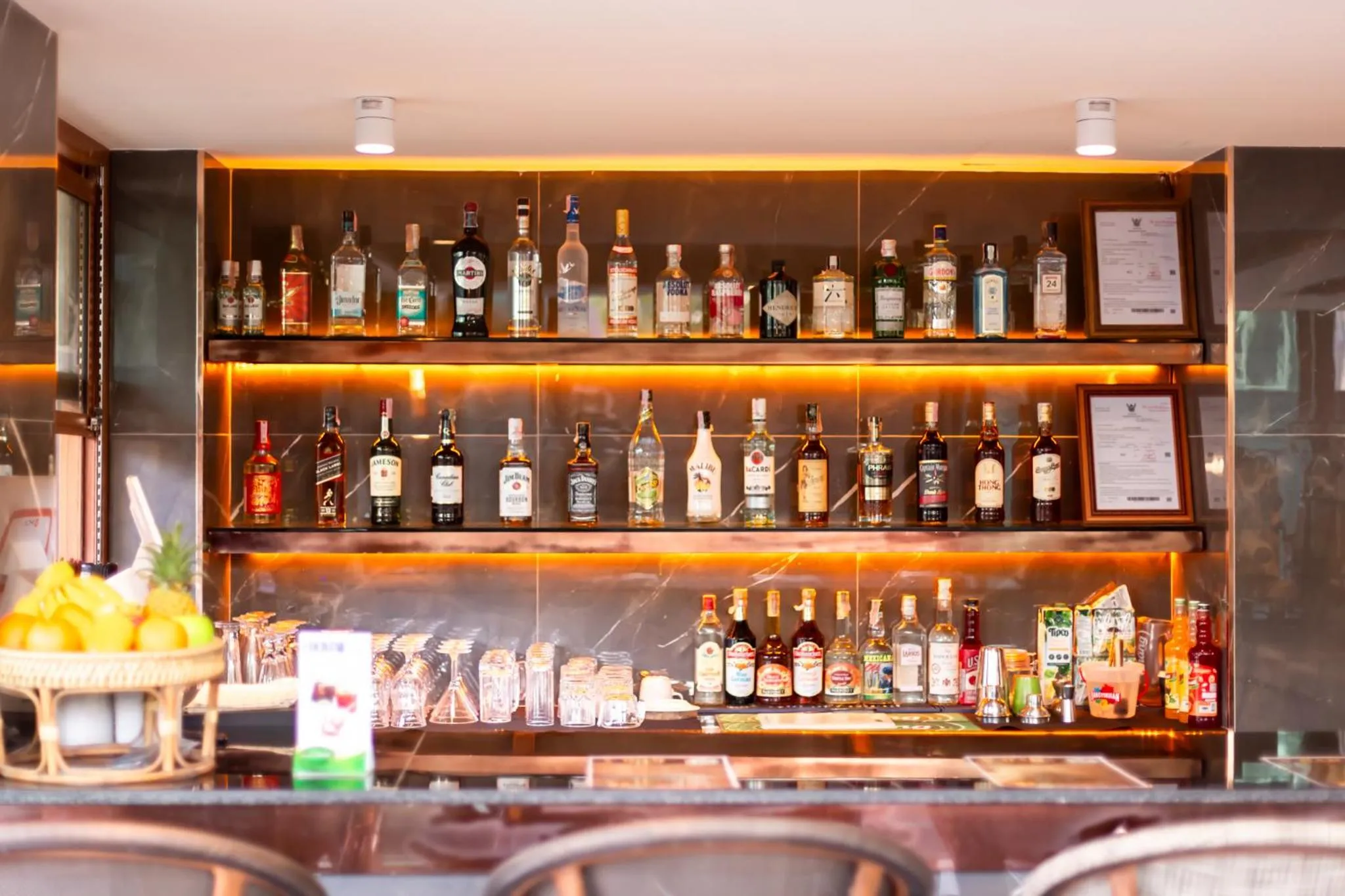 Lounge or bar in Syama V Beachfront Resort Ao Nang Krabi, Aspira Collection - Adults Only