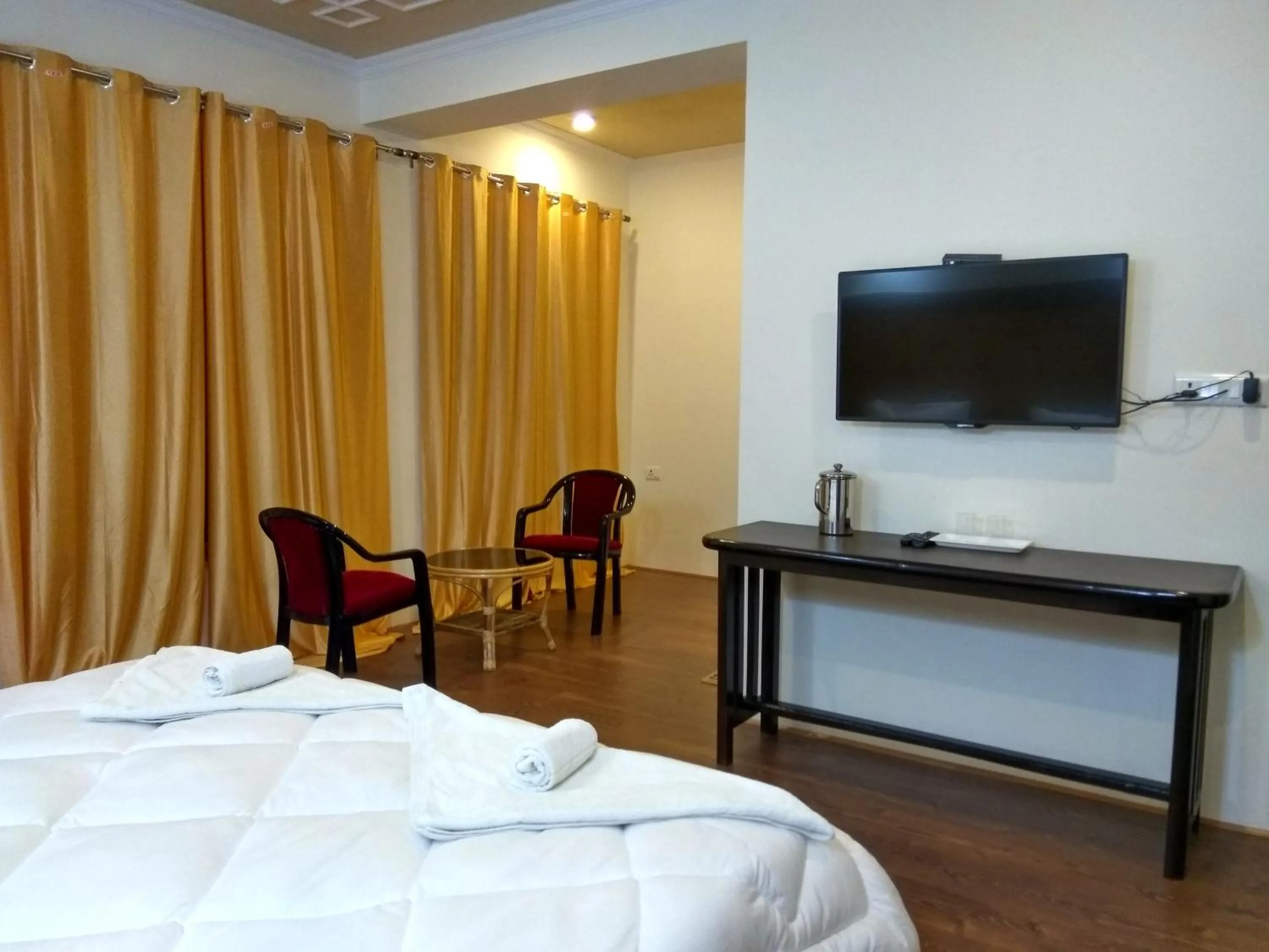 Bathroom, Bed in Shaolin Ladakh