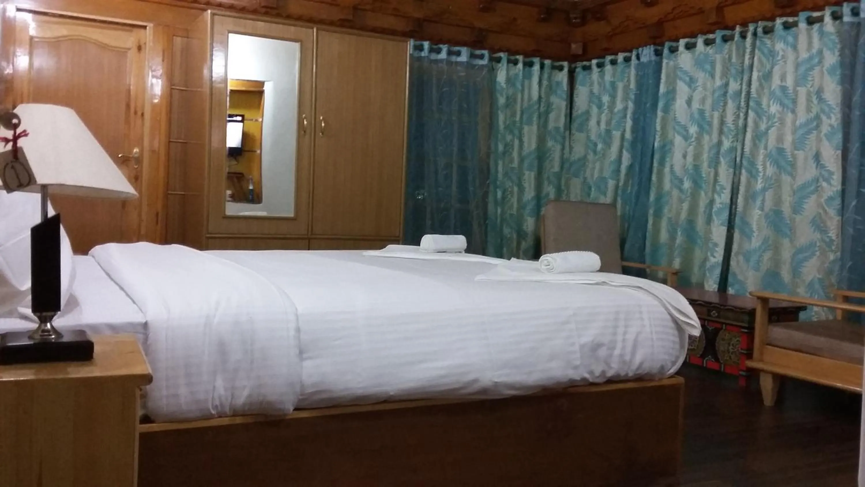 Bedroom, Bed in Shaolin Ladakh