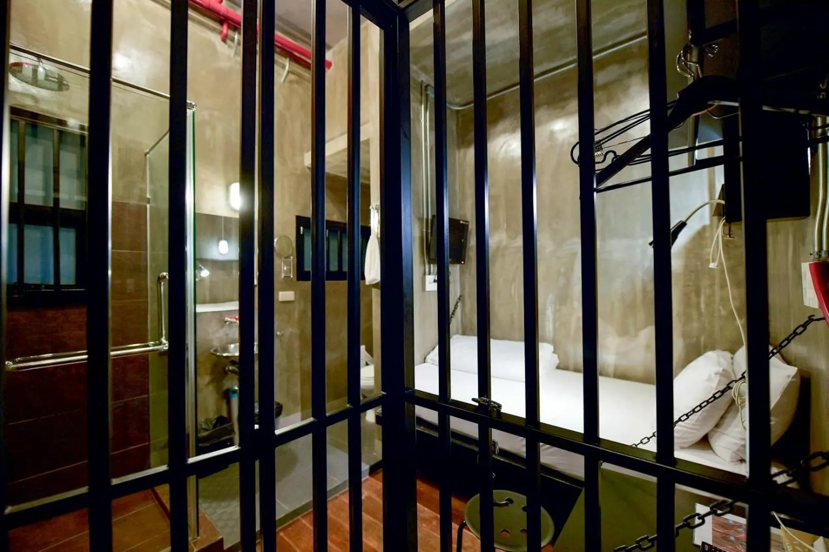 Photo of the whole room, Bed in Collection O Jasaen Stylish Unique Hotel