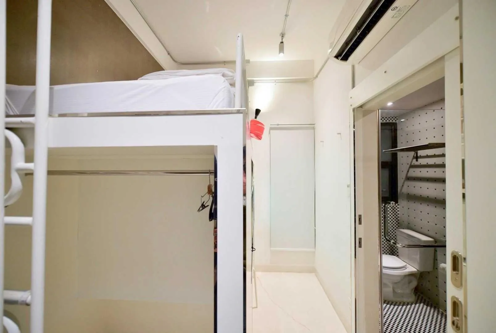 Bedroom in Collection O Jasaen Stylish Unique Hotel