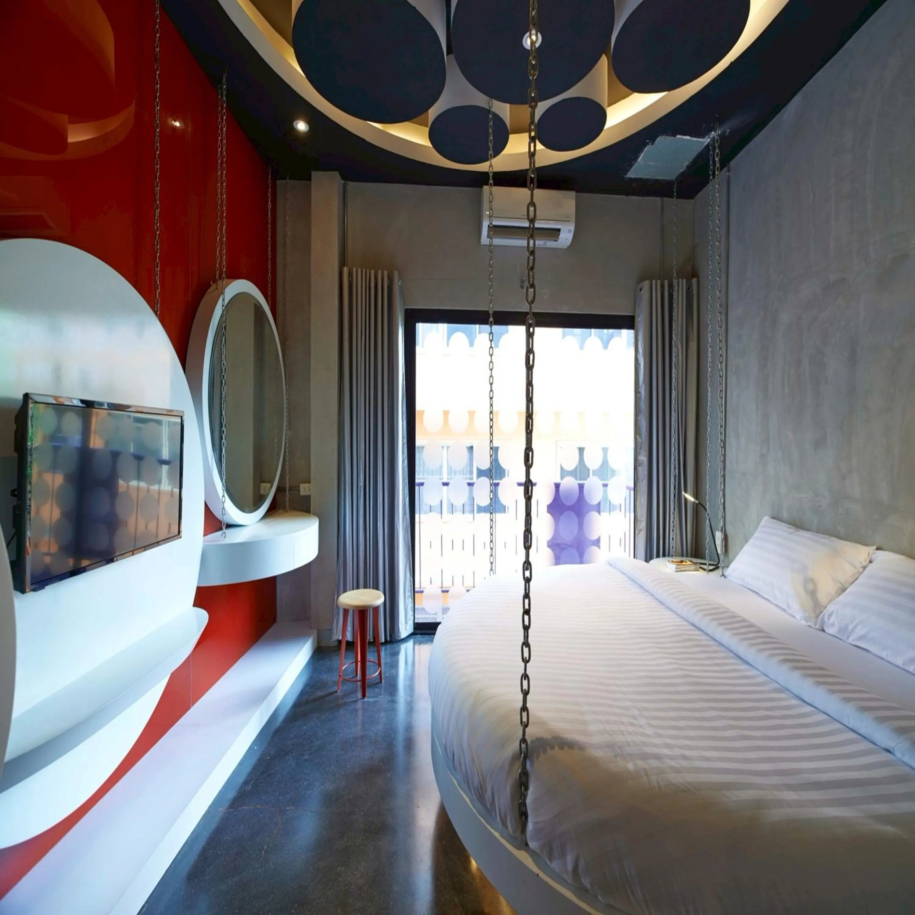 Photo of the whole room, Bed in Collection O Jasaen Stylish Boutique Hotel