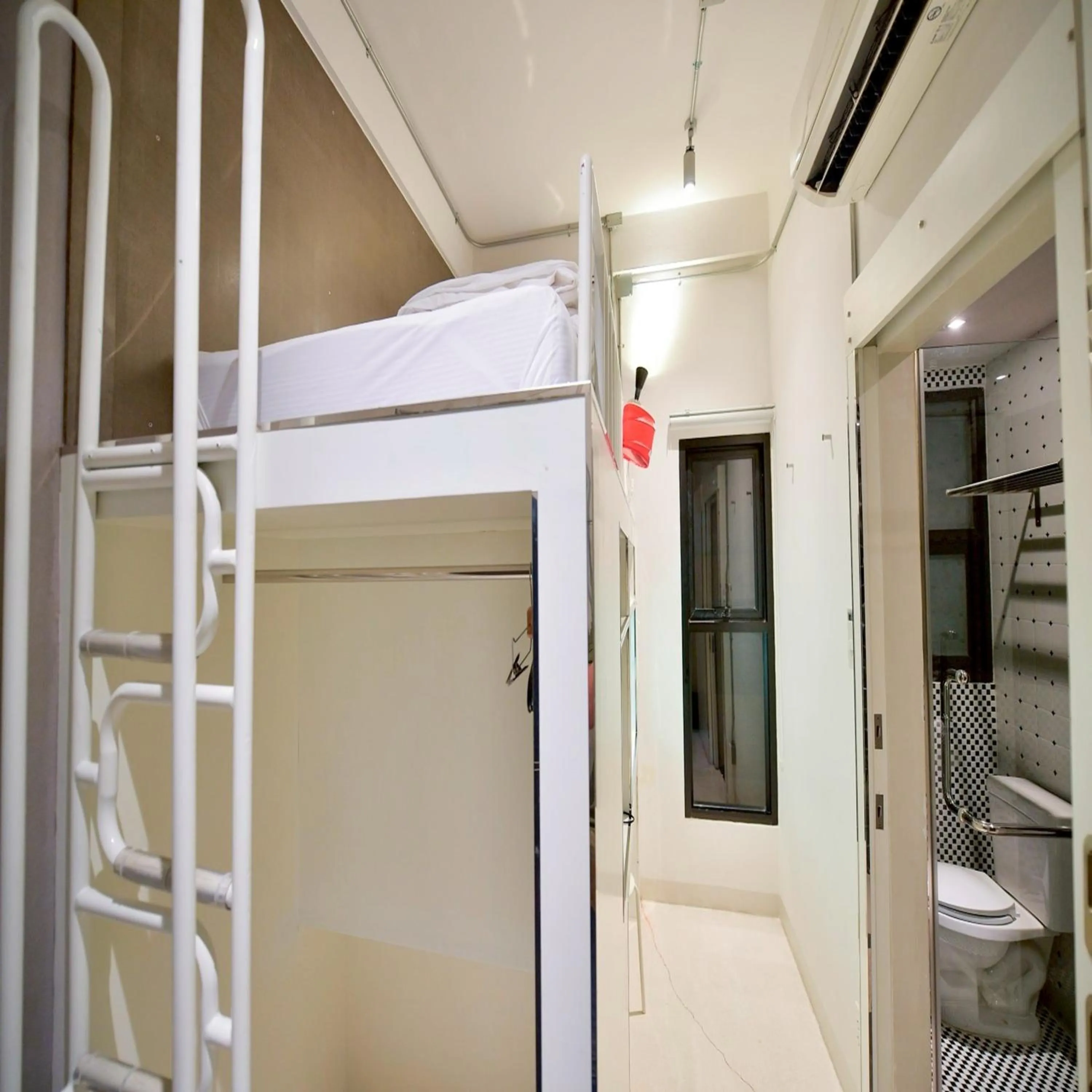 Bathroom in Collection O Jasaen Stylish Boutique Hotel