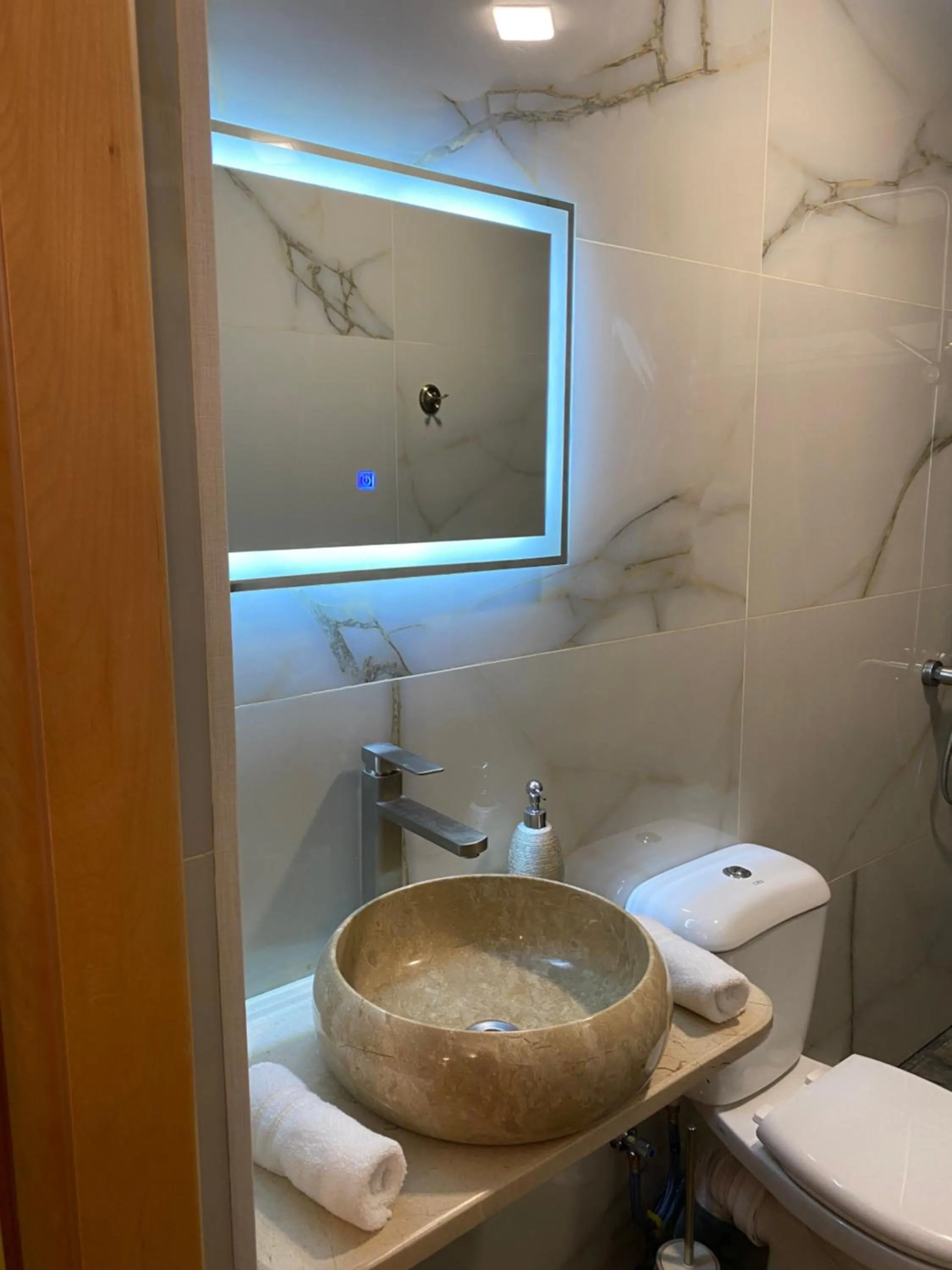 Double or Twin Room with Bathroom in Guesthouse SHAMPRIANI