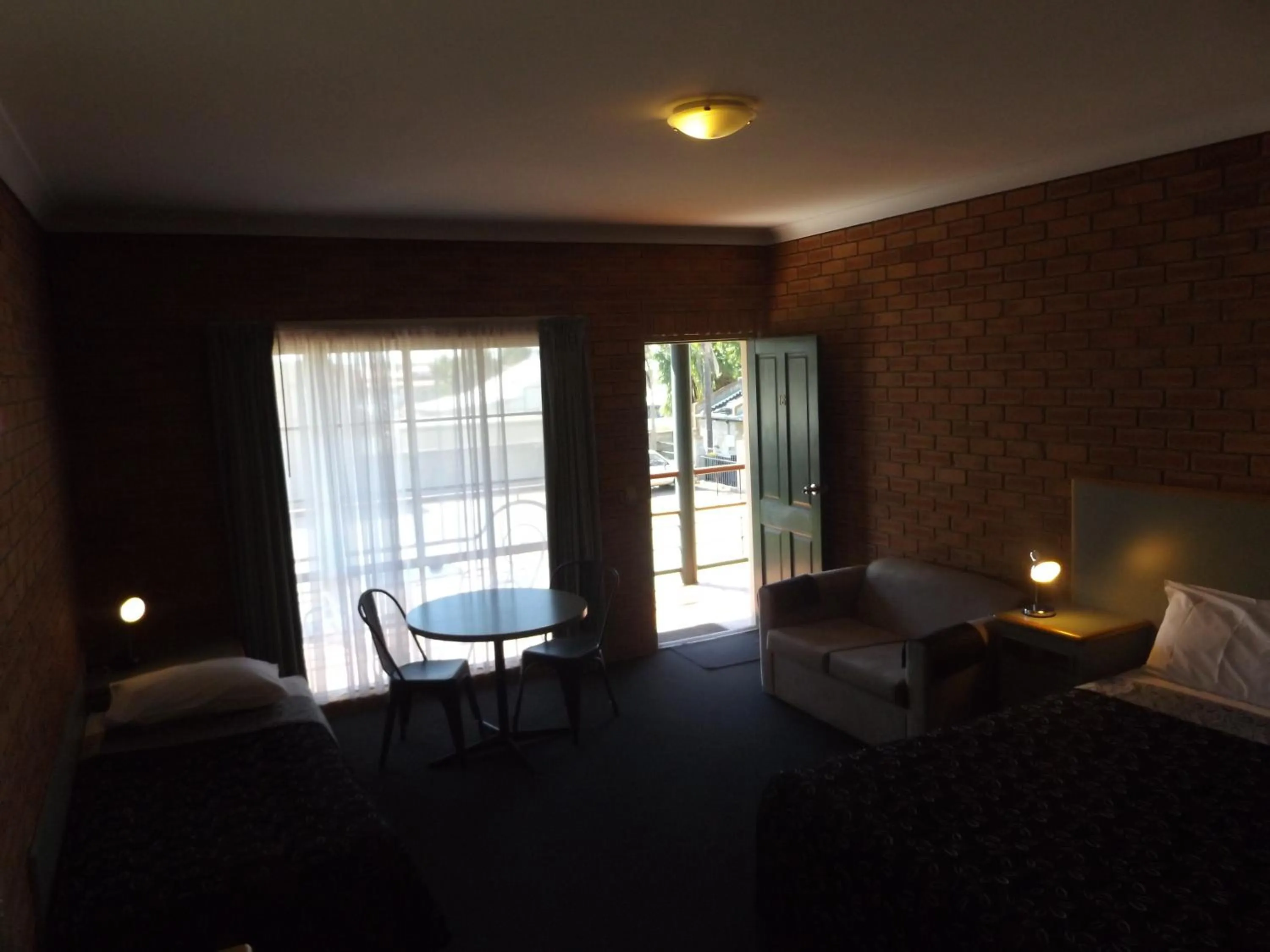 Bedroom, Bed in Mulwala Paradise Palms Motel