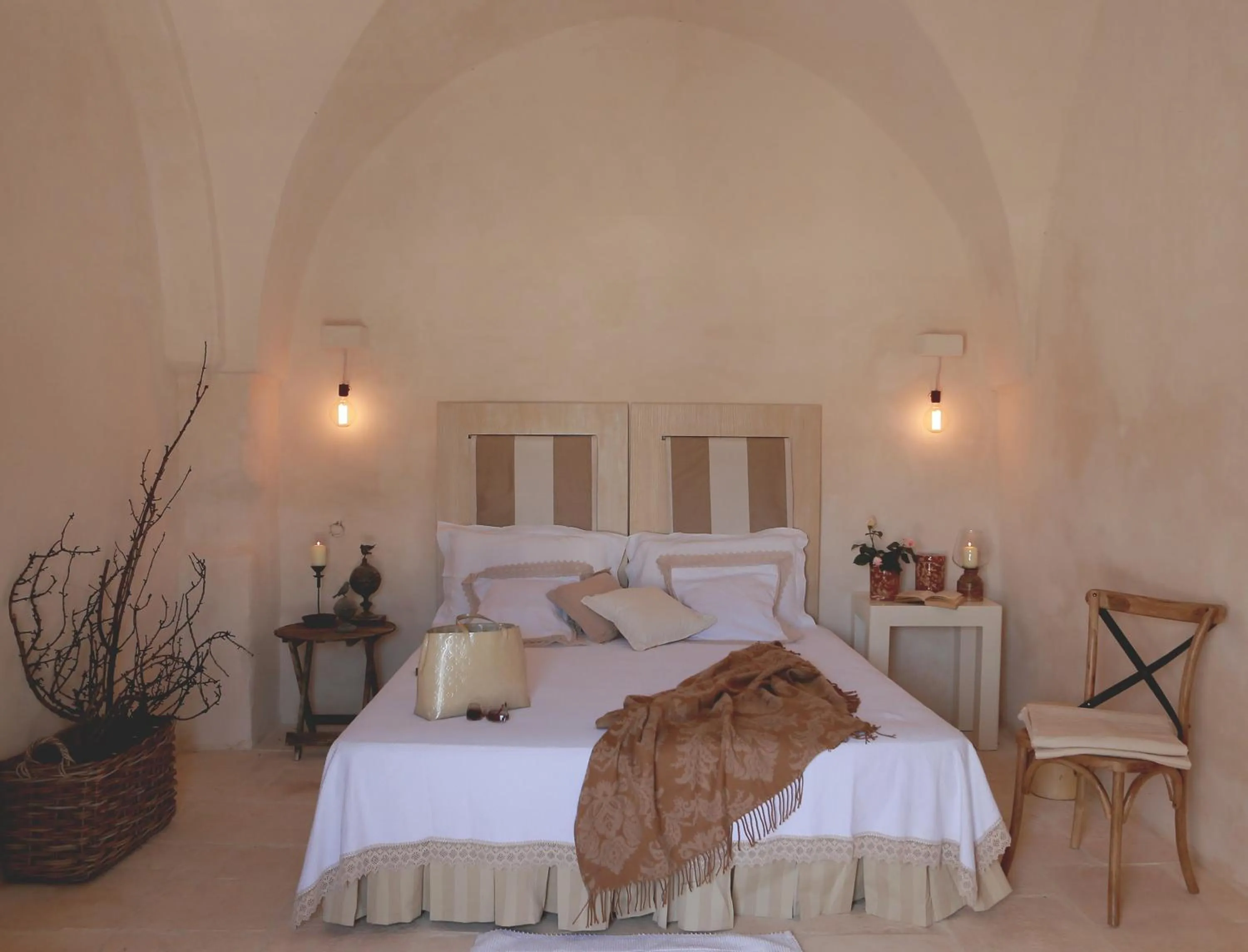 Bed in Masseria Le Carrube