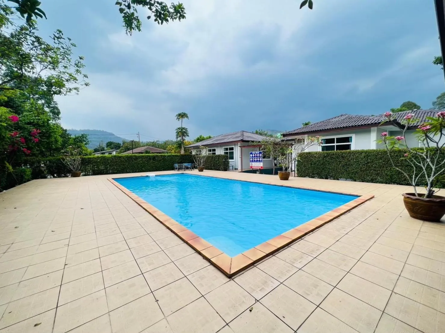 Area and facilities in Baan Suan Khun Yaiy