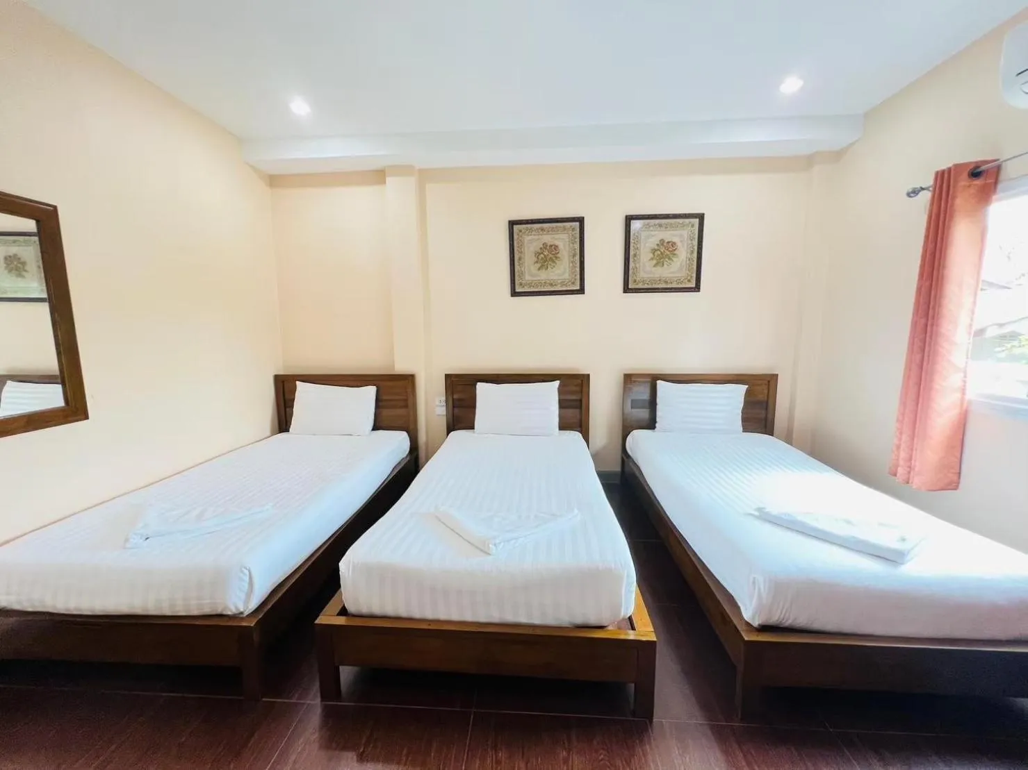 Bed in Baan Suan Khun Yaiy