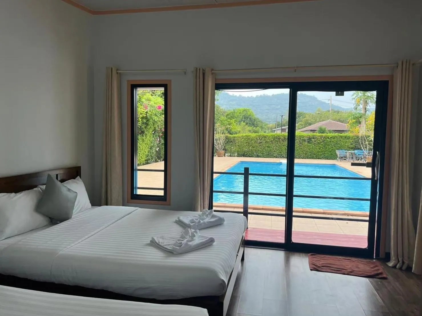 View (from property/room), Bed in Baan Suan Khun Yaiy