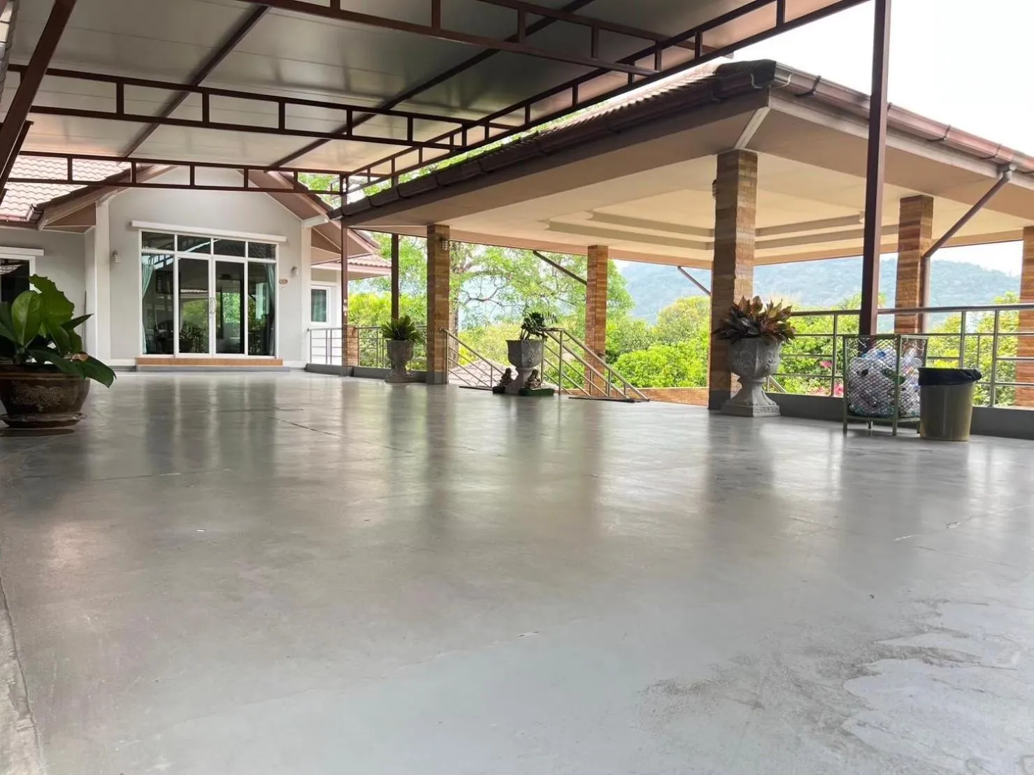 Property building in Baan Suan Khun Yaiy