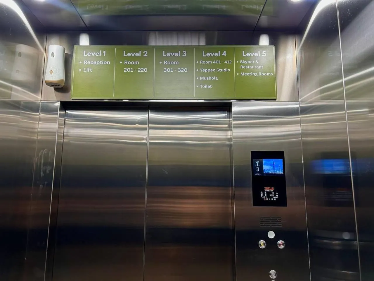 Property building in Bona Ventura Hotel & Skybar