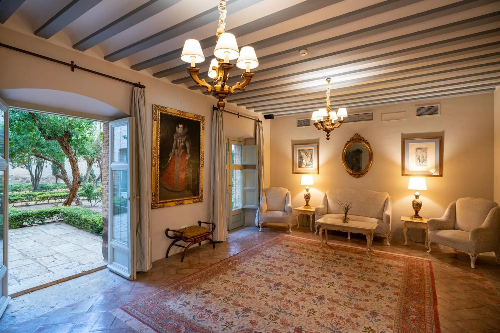 Living room in Parador de Almagro