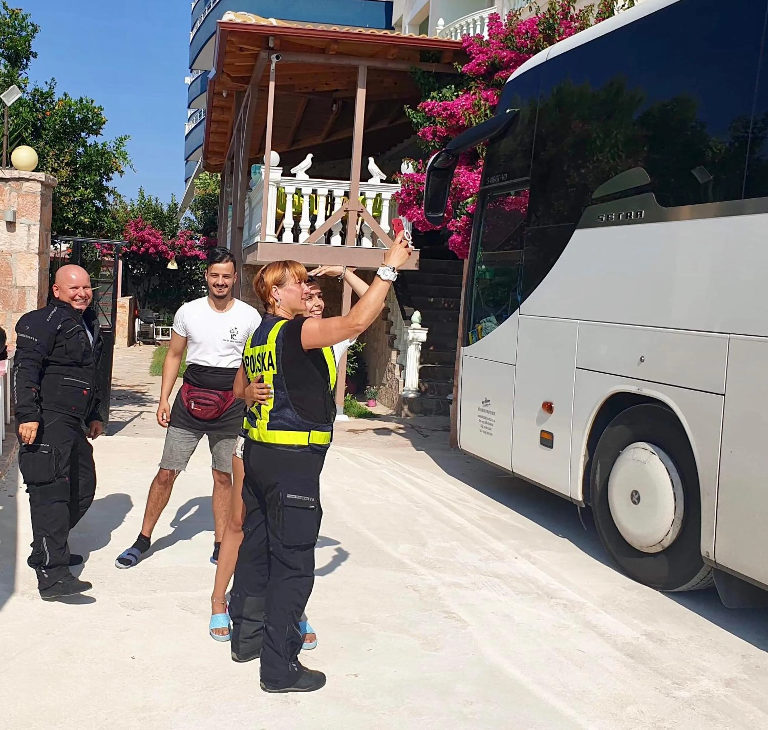 Kalemi's Beachside Hotel