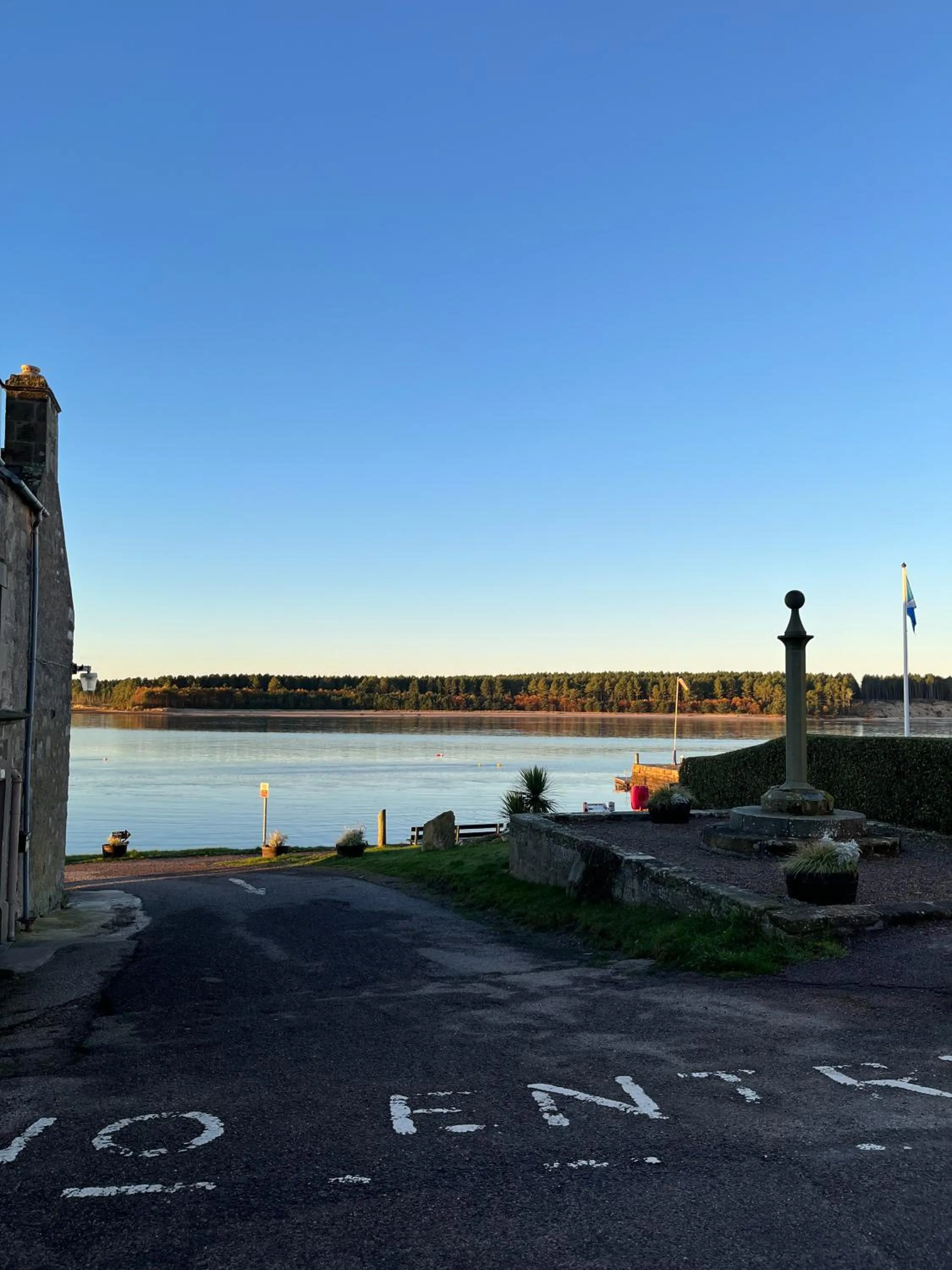 Beach in Crown and Anchor Inn