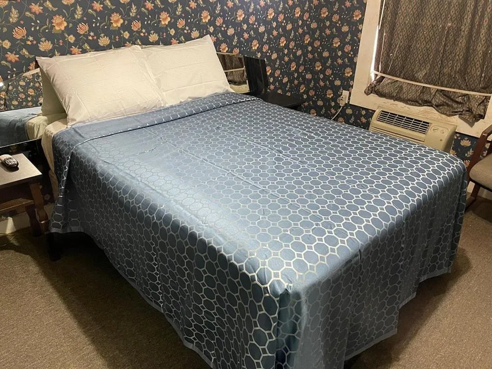 Bed in Delux Inn