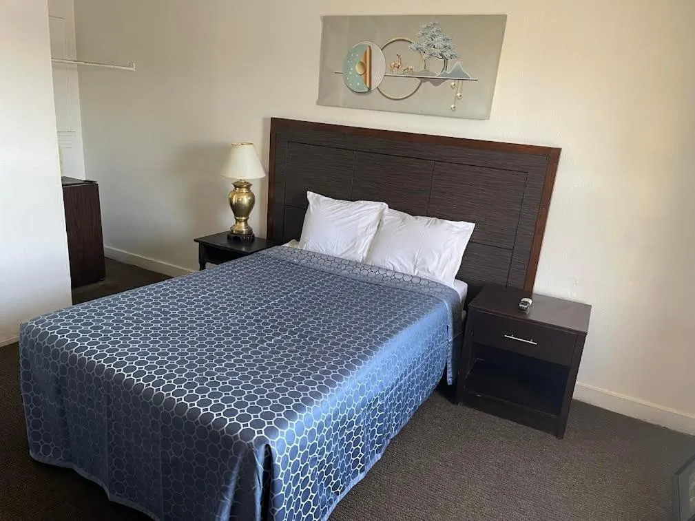 Bed in Delux Inn