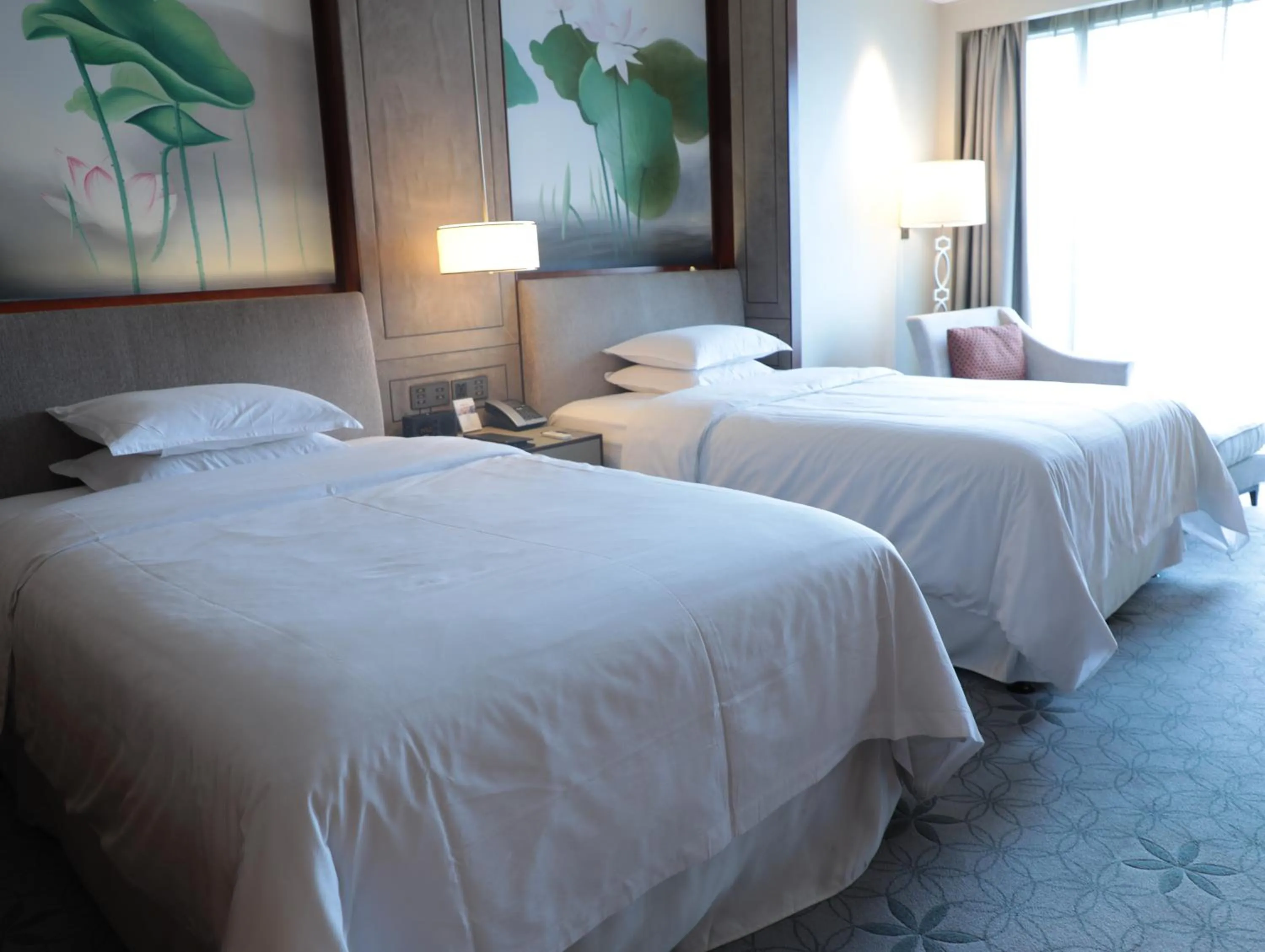 Bed in Sheraton Shanghai Jiading Hotel