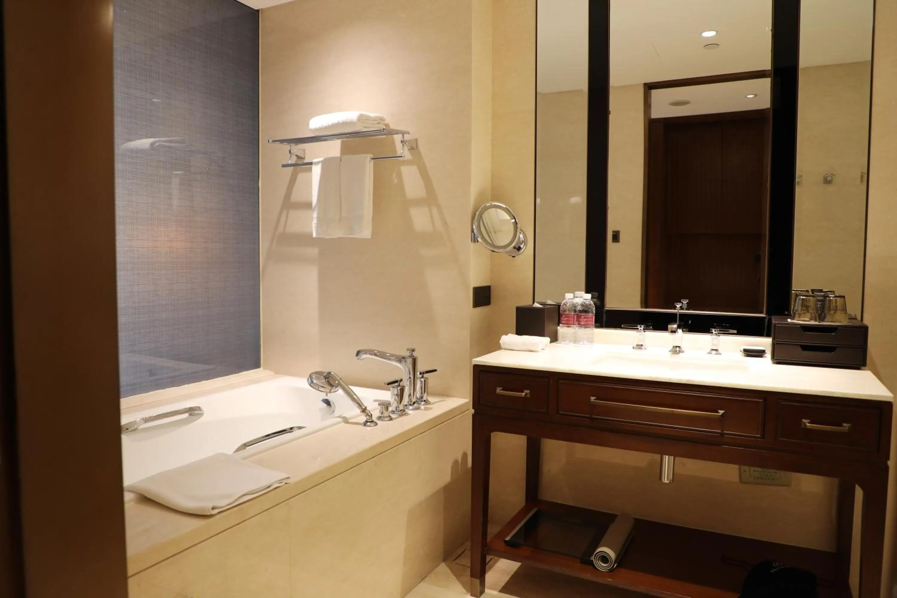 Bath in Sheraton Shanghai Jiading Hotel