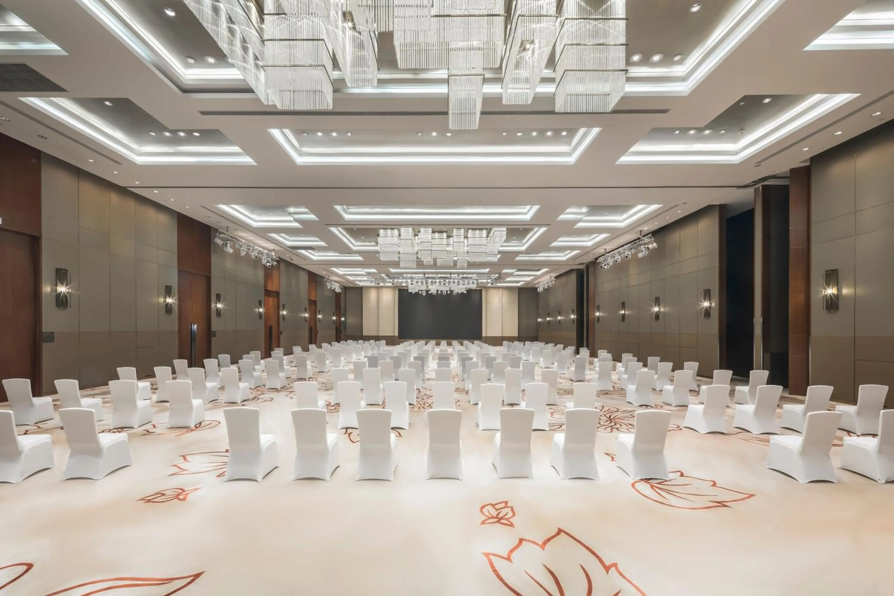 Meeting/conference room in Sheraton Shanghai Jiading Hotel