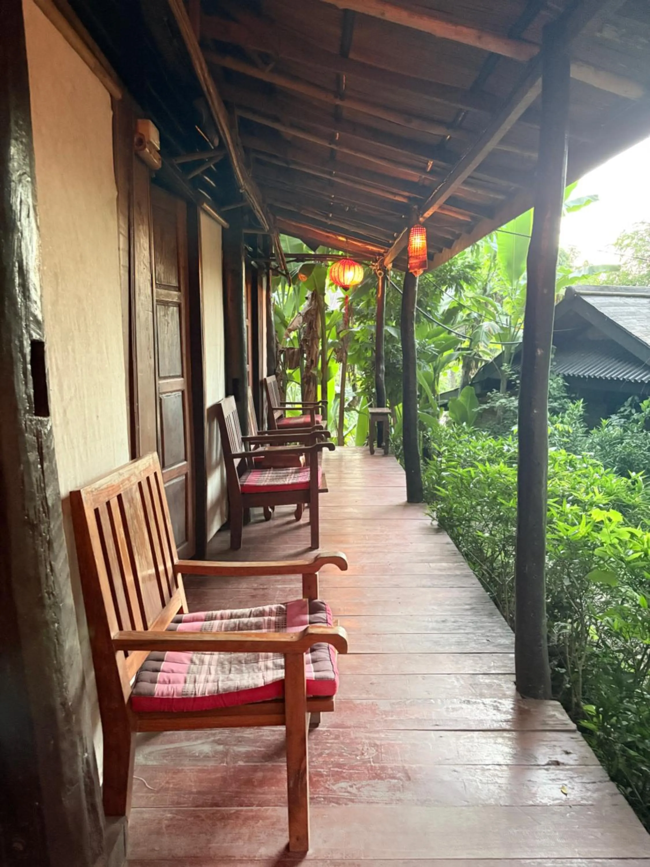 Deluxe Double Room with River View in Sa Sa Lao