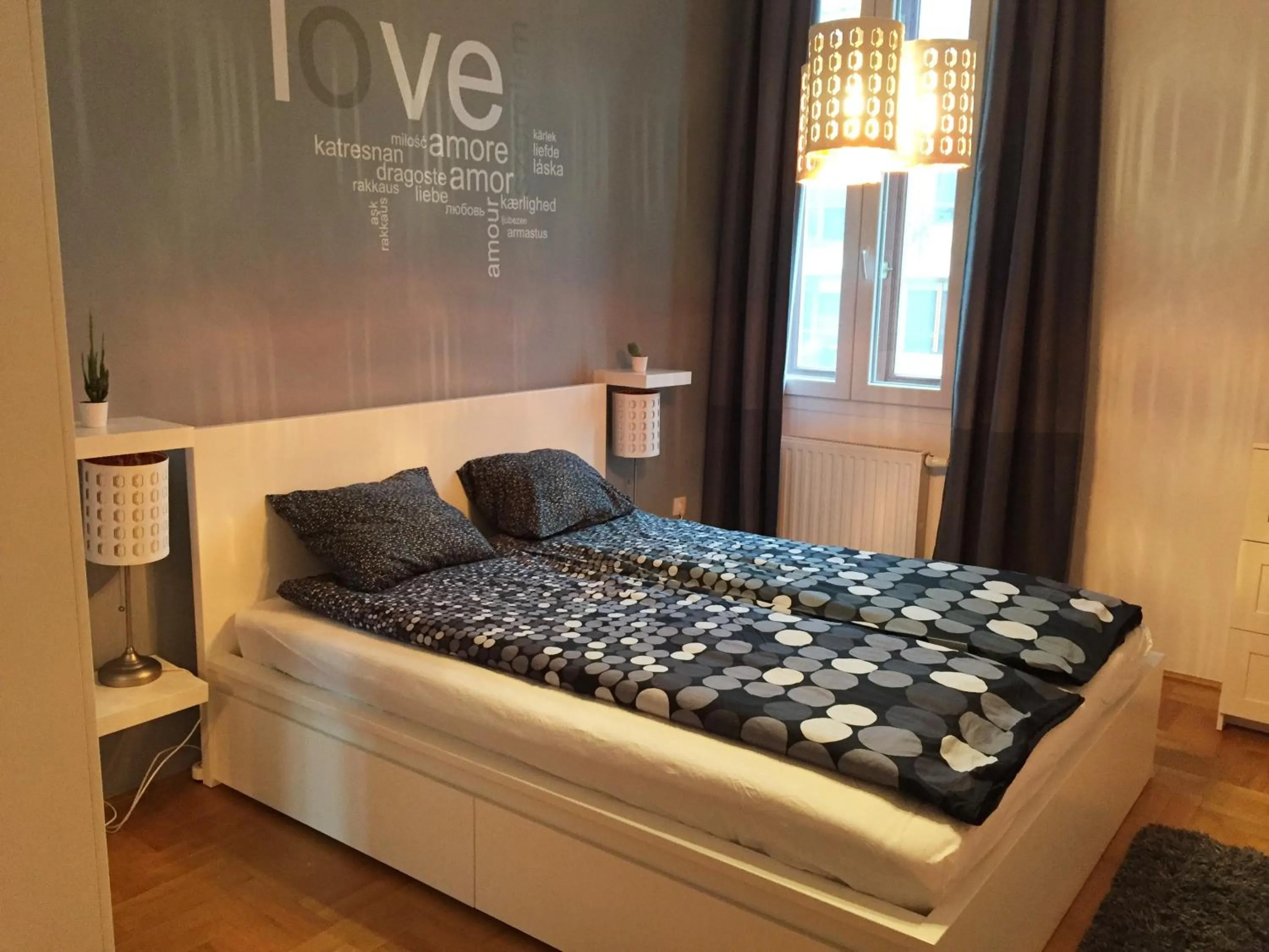 Bedroom, Bed in Gozsdu Apartment