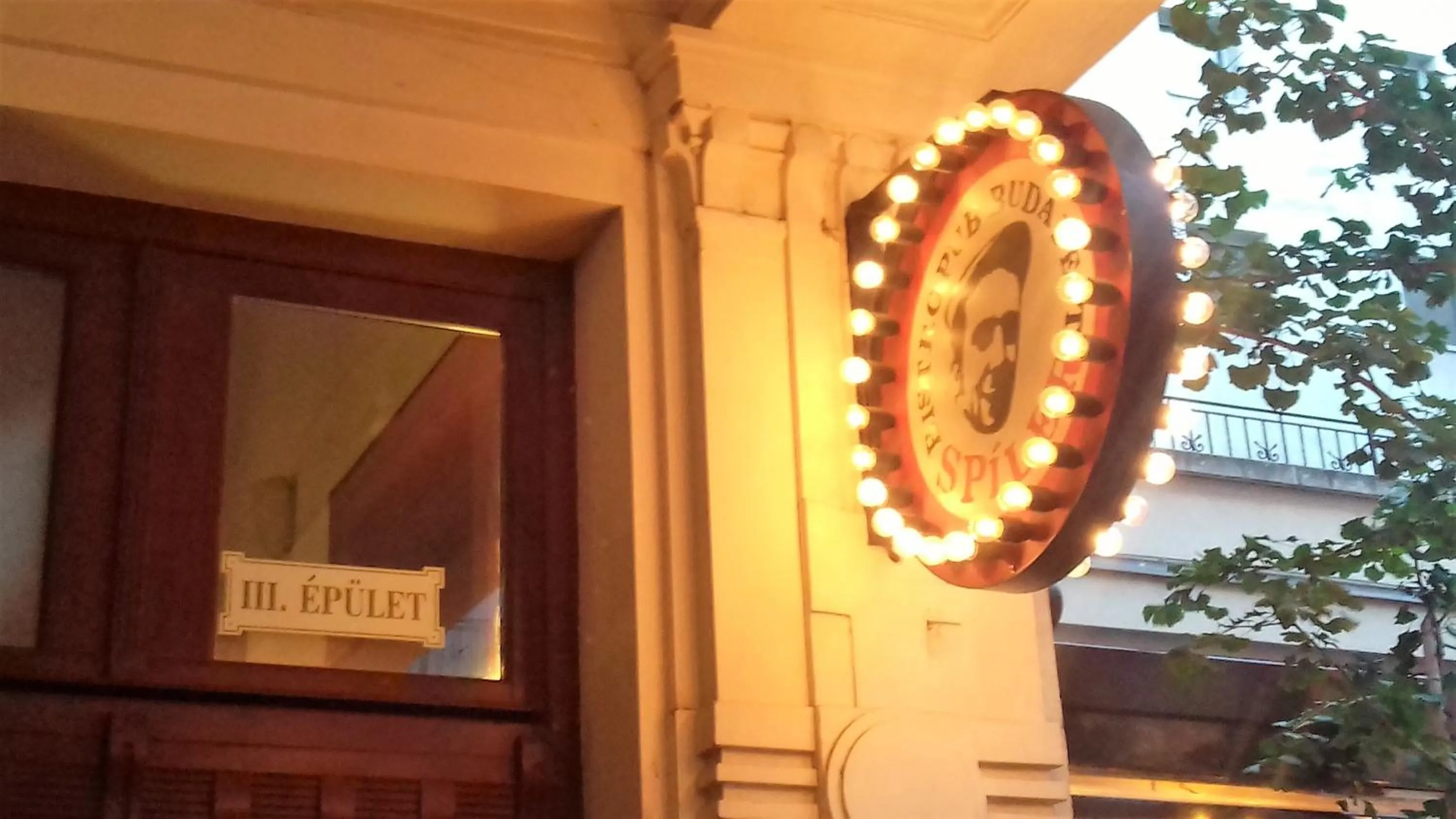 Facade/entrance in Gozsdu Apartment