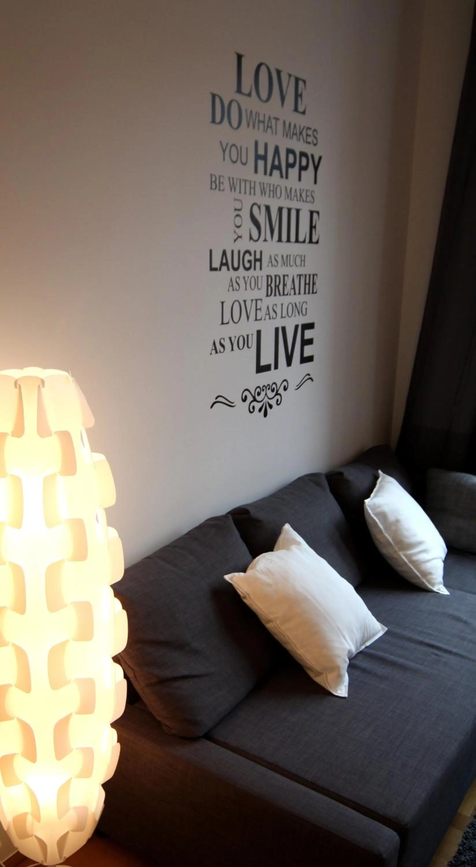 Decorative detail, Bed in Gozsdu Apartment