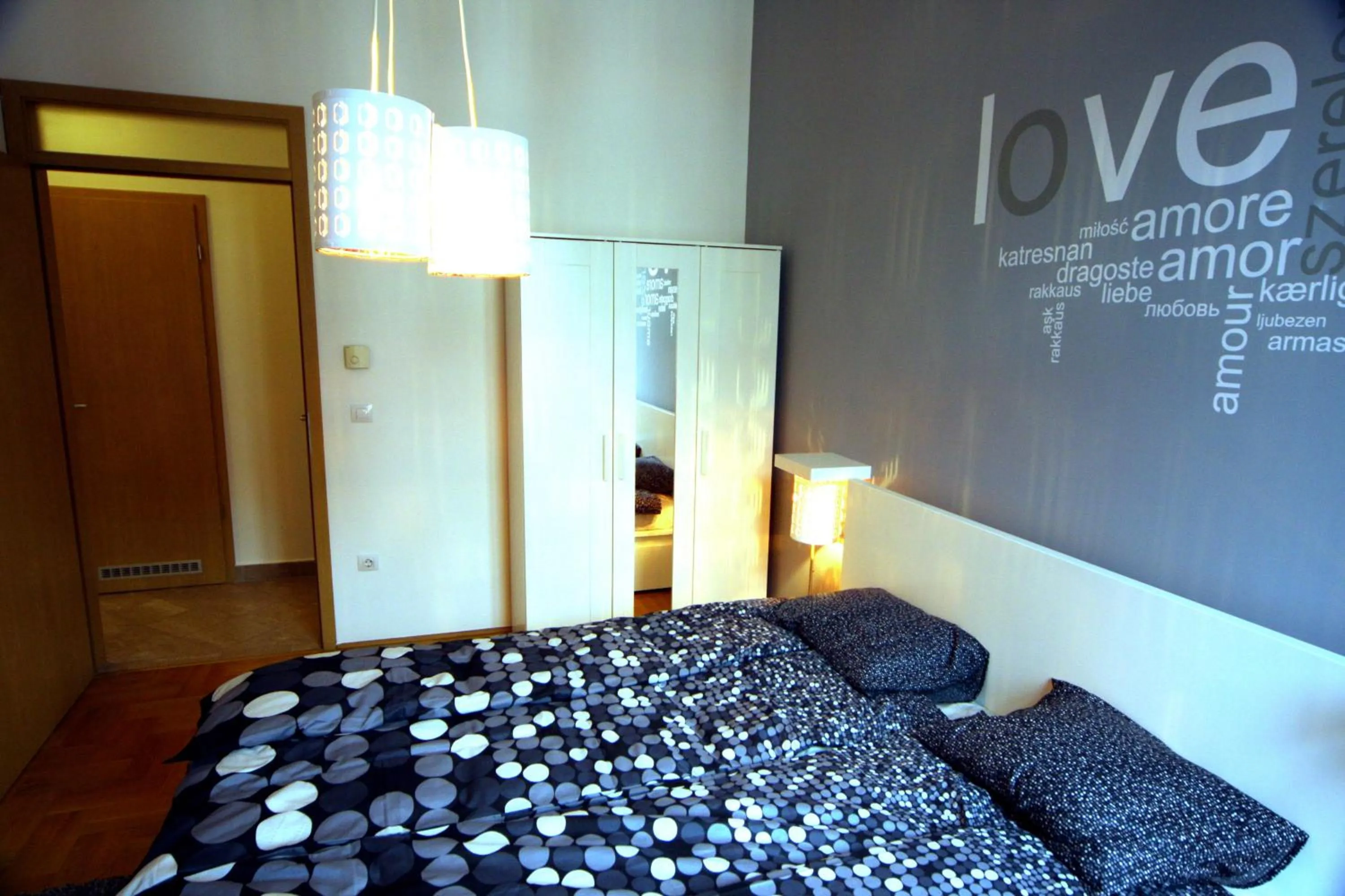 Bedroom, Bed in Gozsdu Apartment