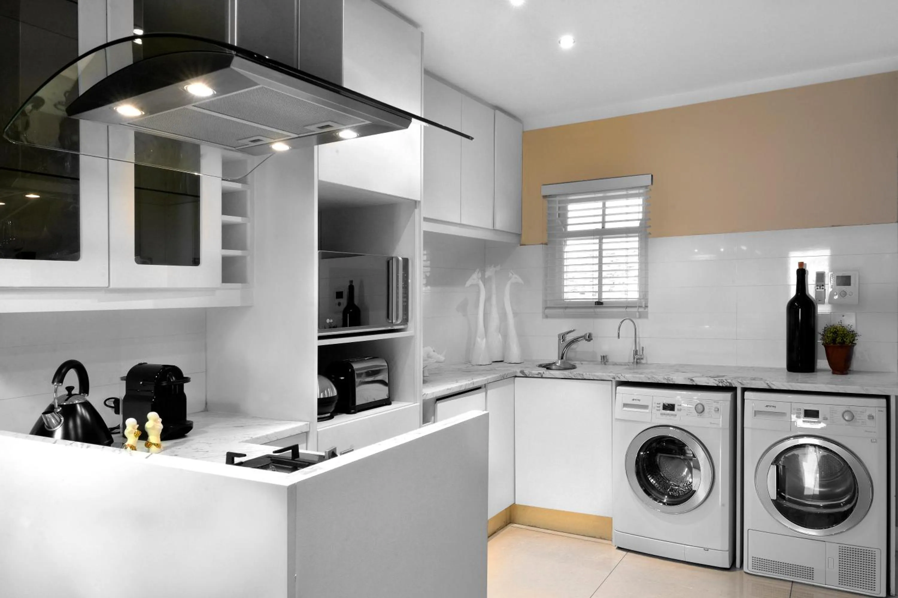 kitchen in Le Petit Bijou