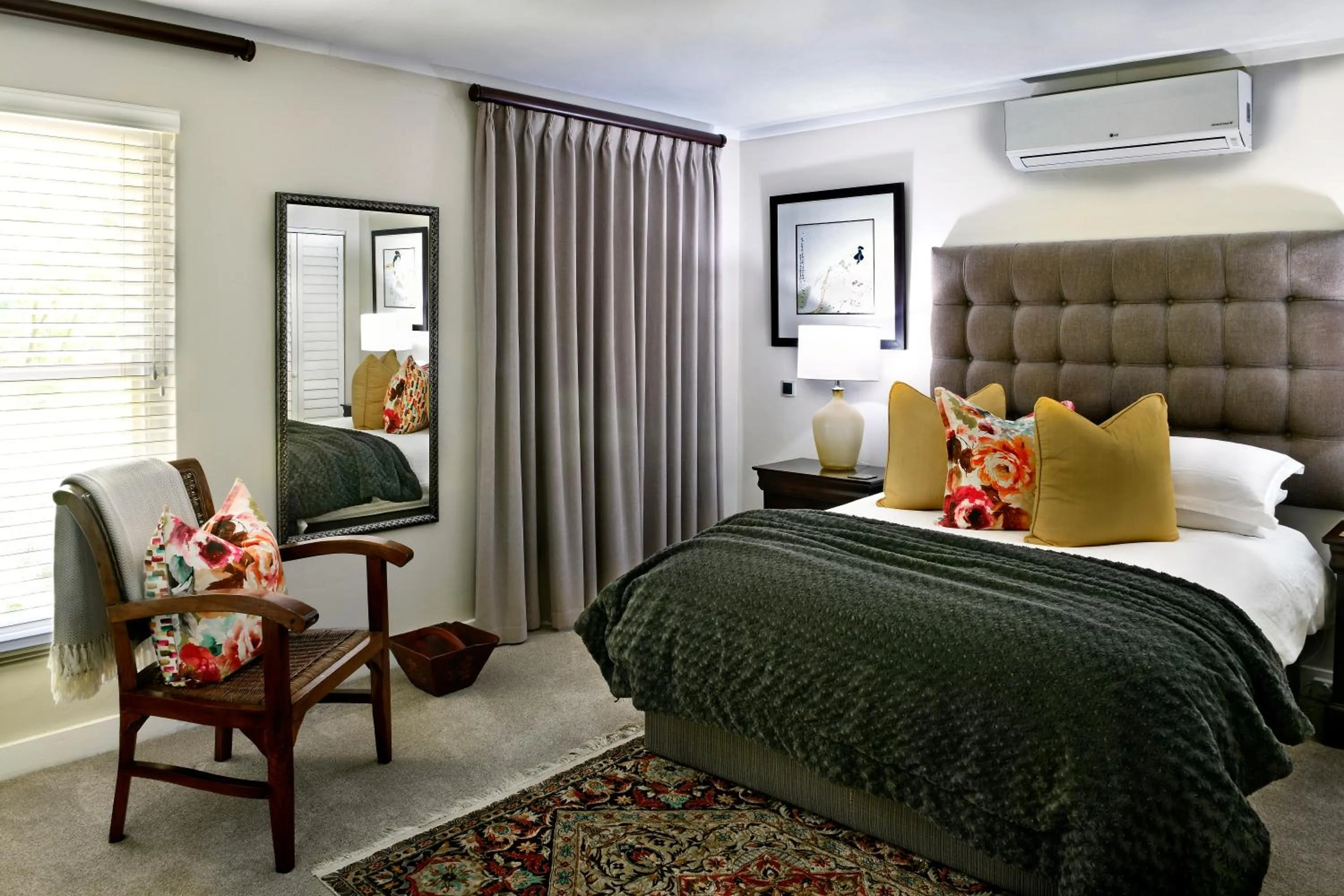 Bedroom, Bed in Le Petit Bijou