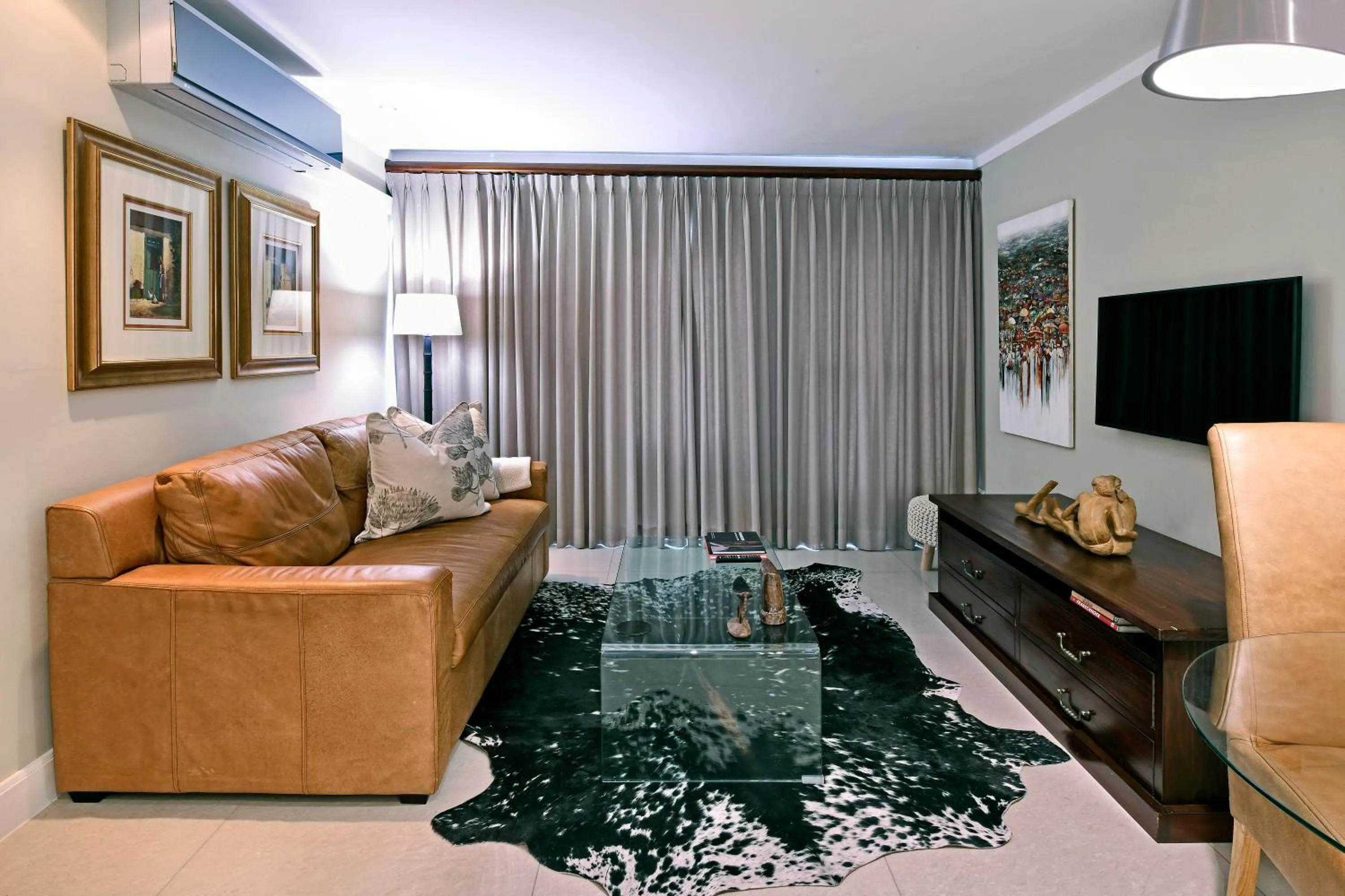 Seating area in Le Petit Bijou