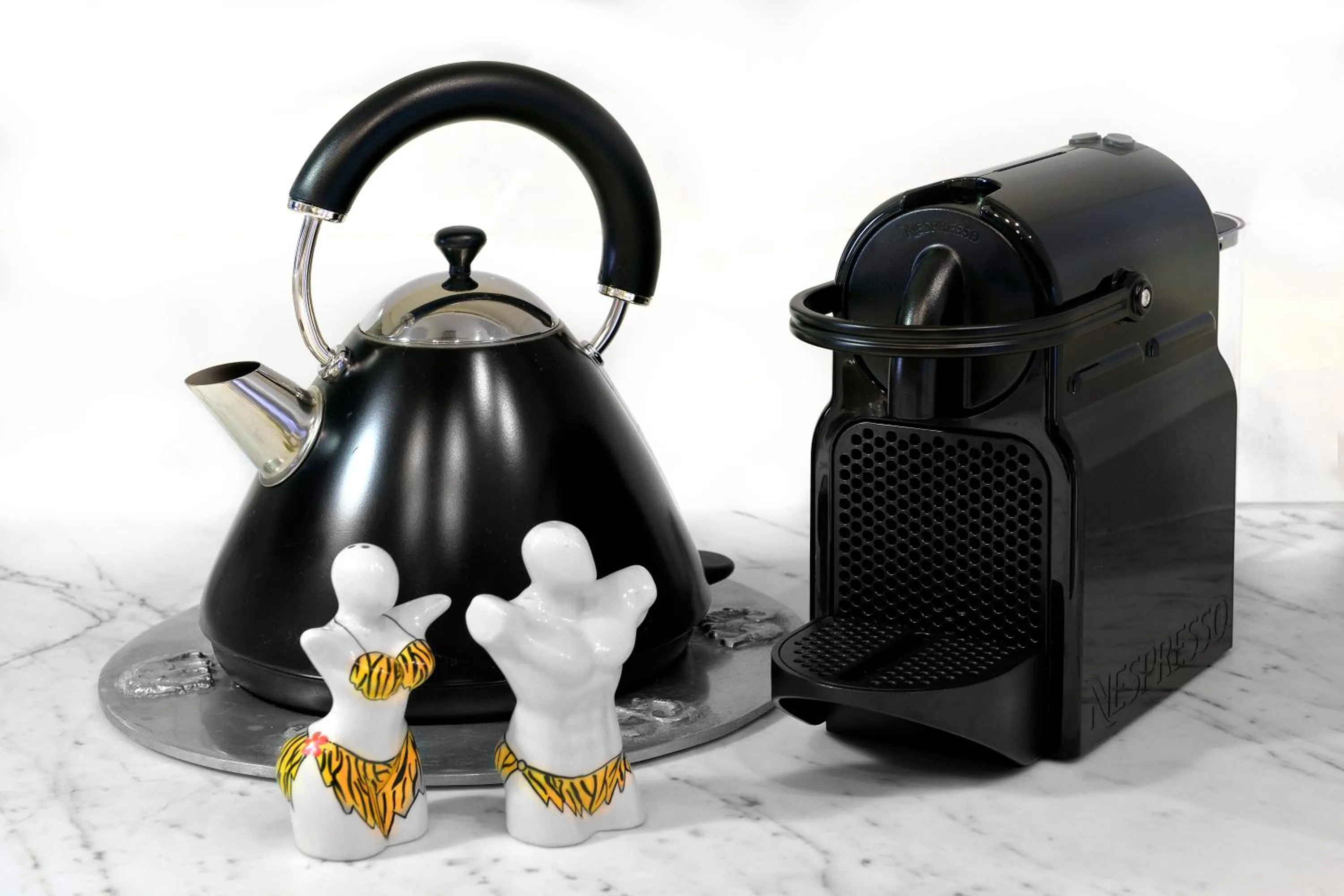 Coffee/tea facilities in Le Petit Bijou