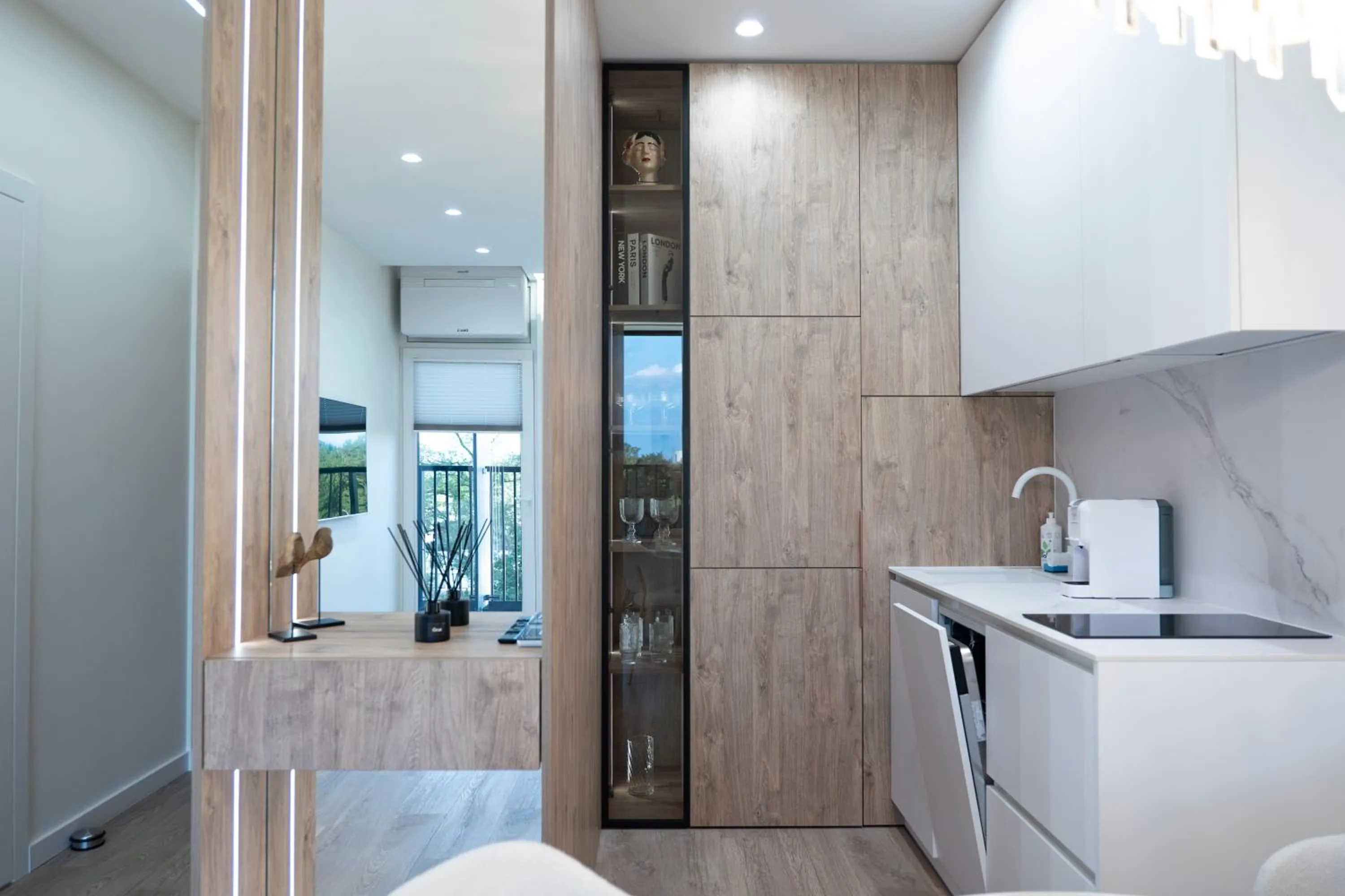 Kitchen or kitchenette in Aparthotel Nemunas