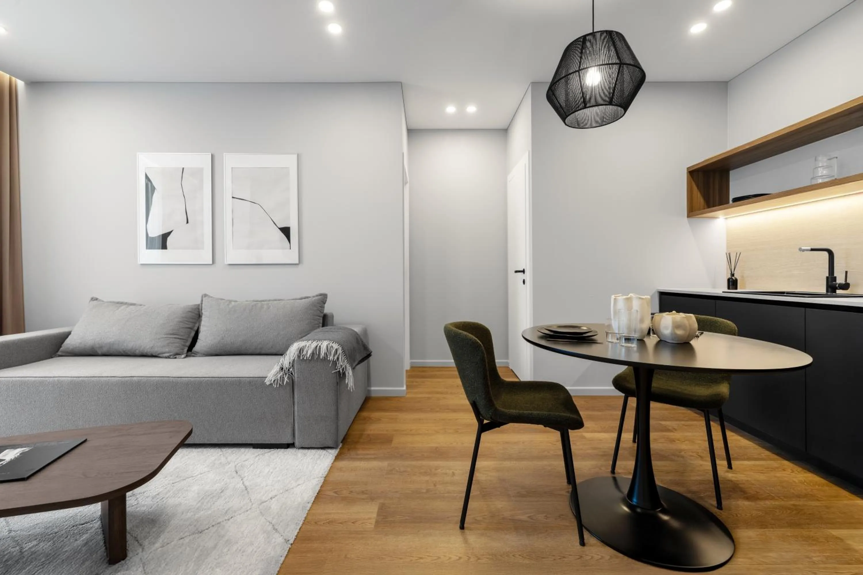 Kitchen or kitchenette in Aparthotel Nemunas