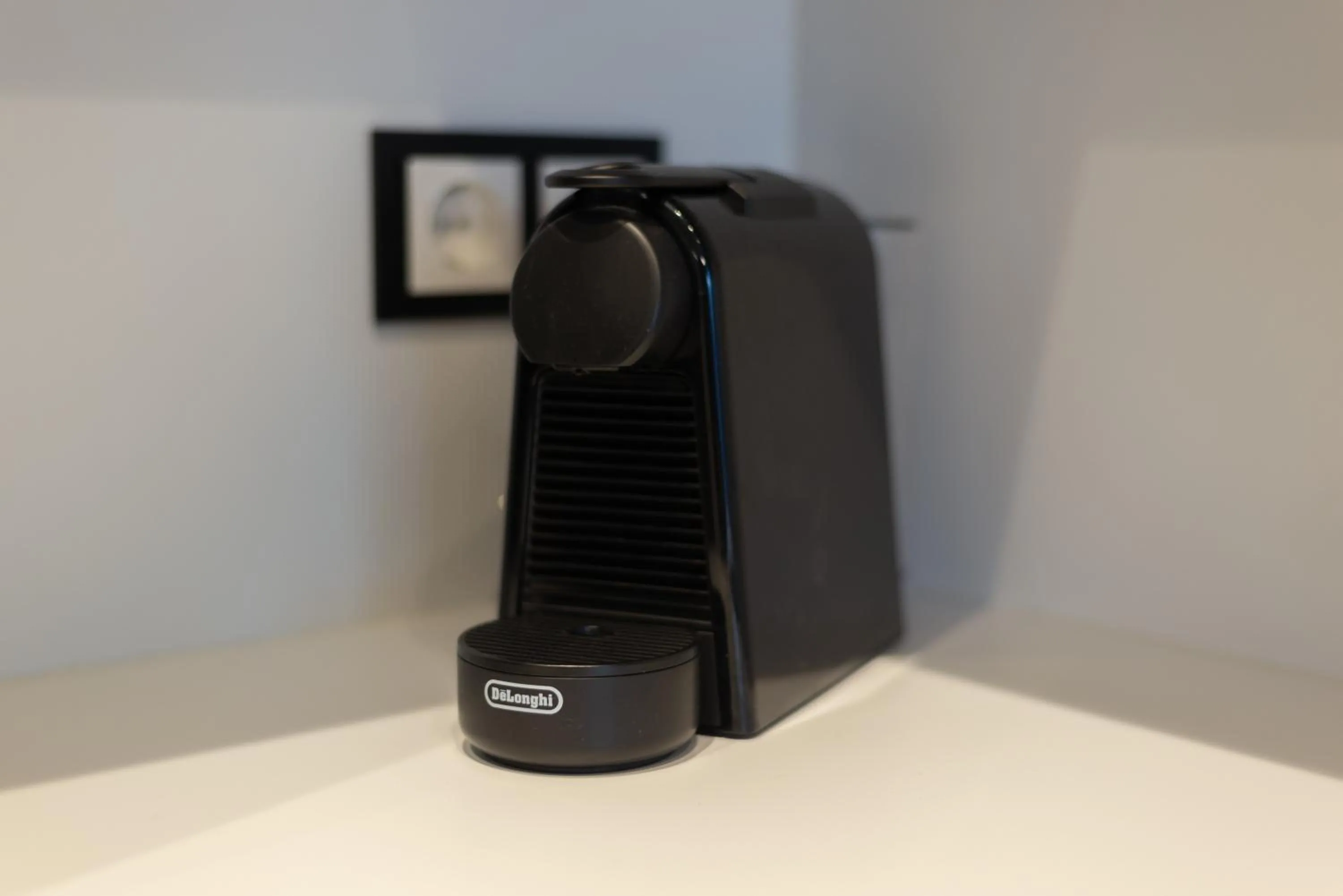 Coffee/tea facilities in Aparthotel Nemunas