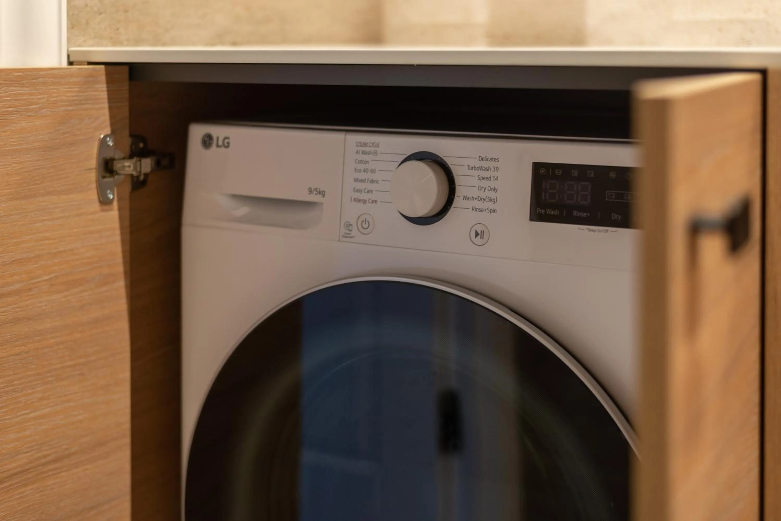 washing machine in Aparthotel Nemunas