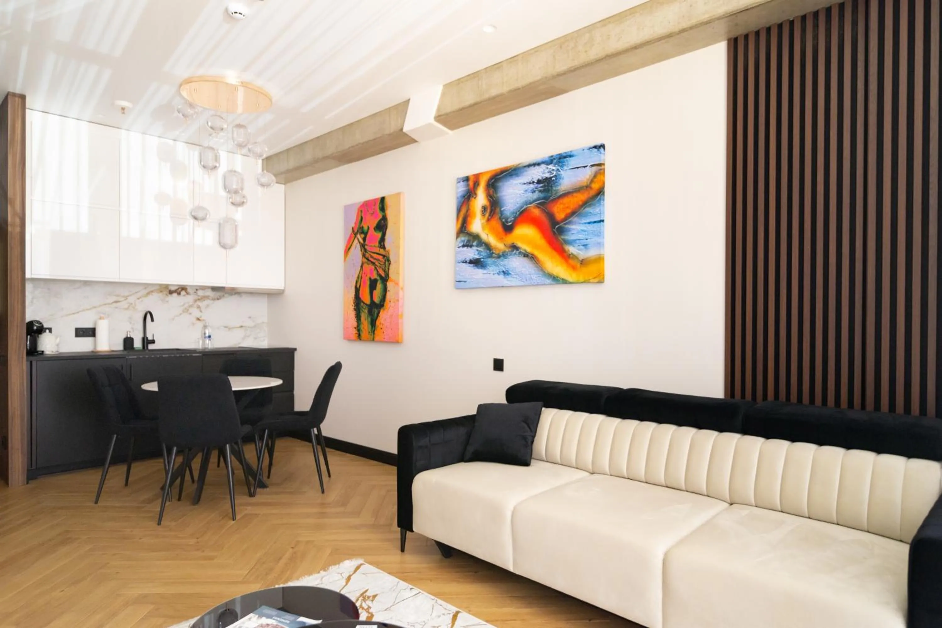 Kitchen or kitchenette in Aparthotel Nemunas