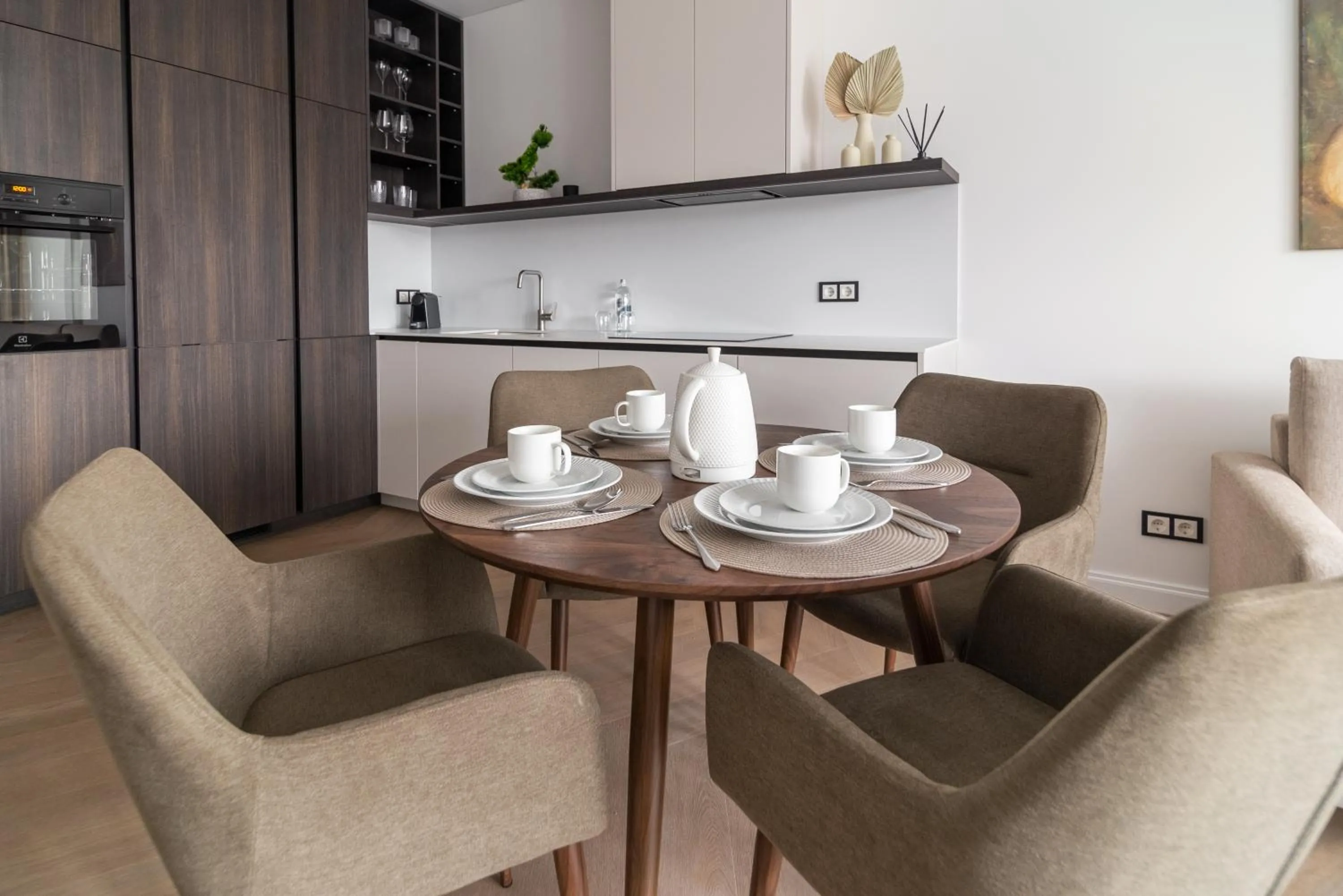 Coffee/tea facilities in Aparthotel Nemunas