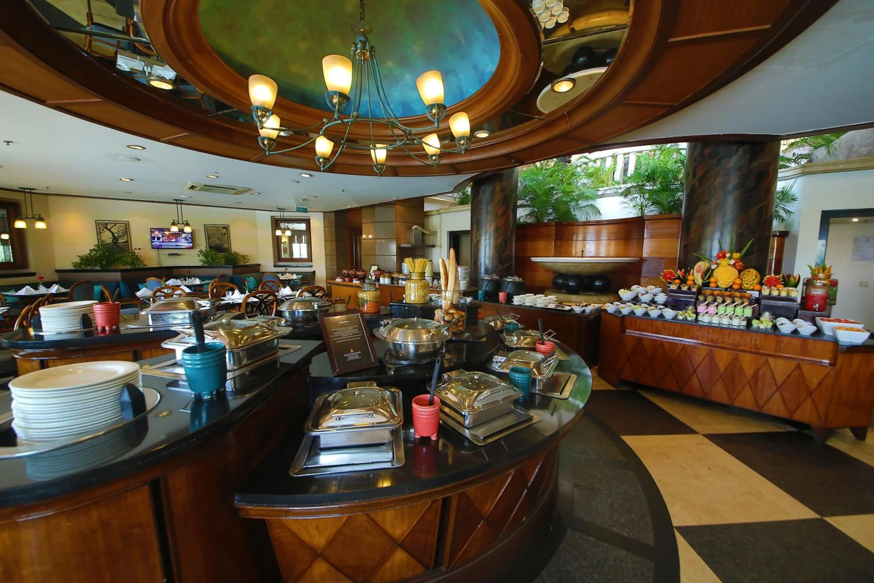 Restaurant/places to eat in Welcomhotel by ITC Hotels, Devee Grand Bay, Visakhapatnam