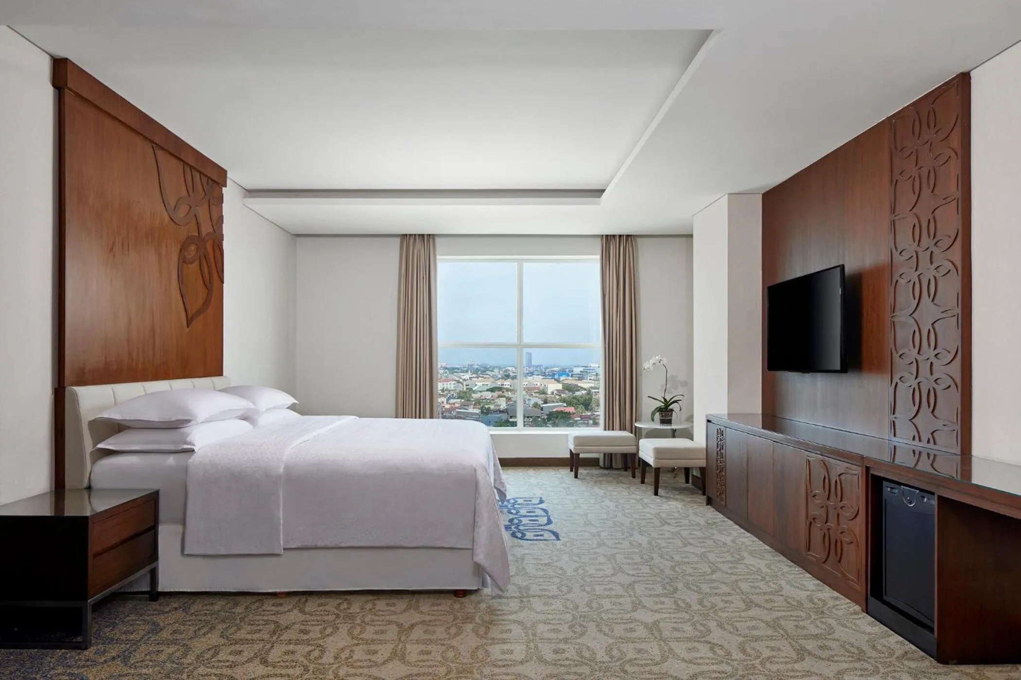 Bed in Four Points by Sheraton Makassar