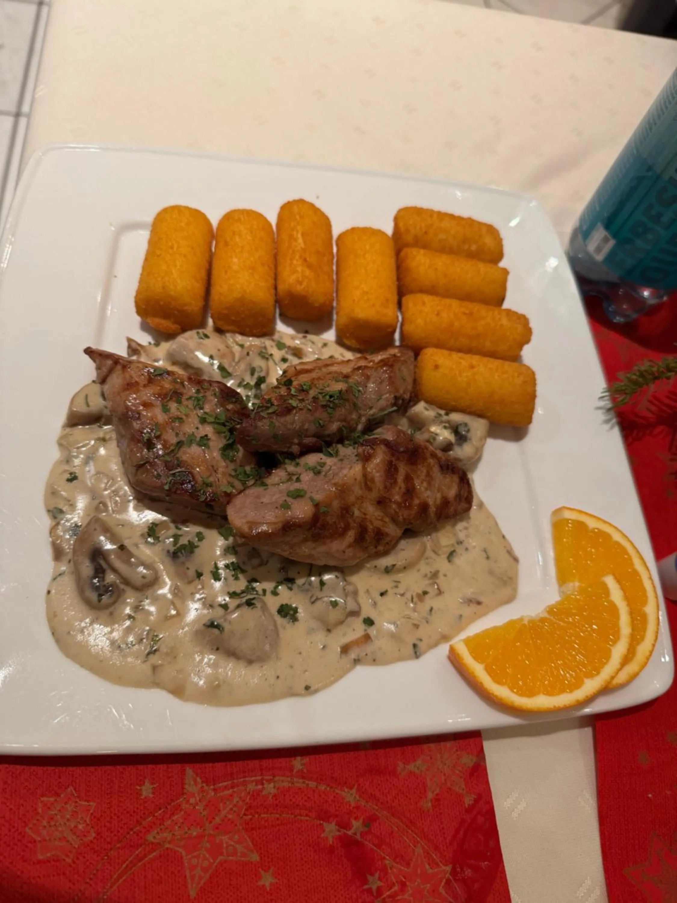 Restaurant/places to eat in Hotel-Restaurant Christine