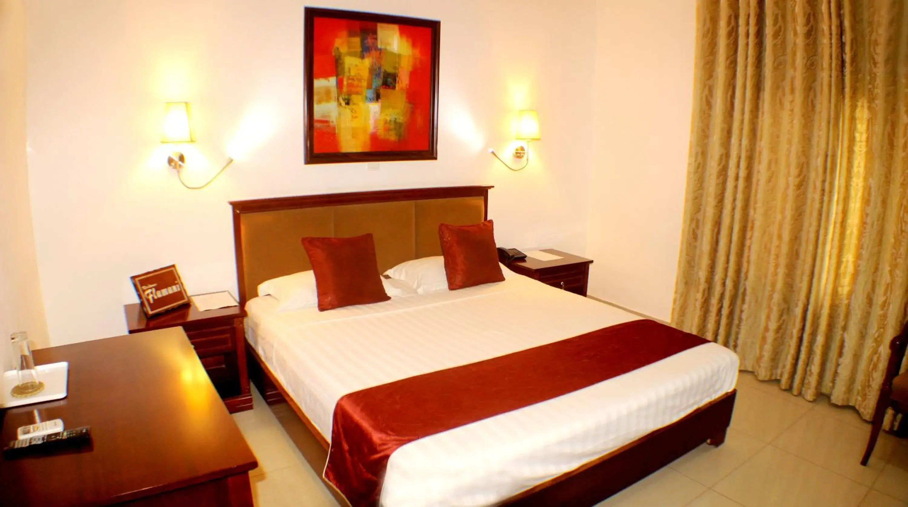 Superior Double Room in Hotel Residence Flamani Superior Double Room in Hotel Residence Flamani