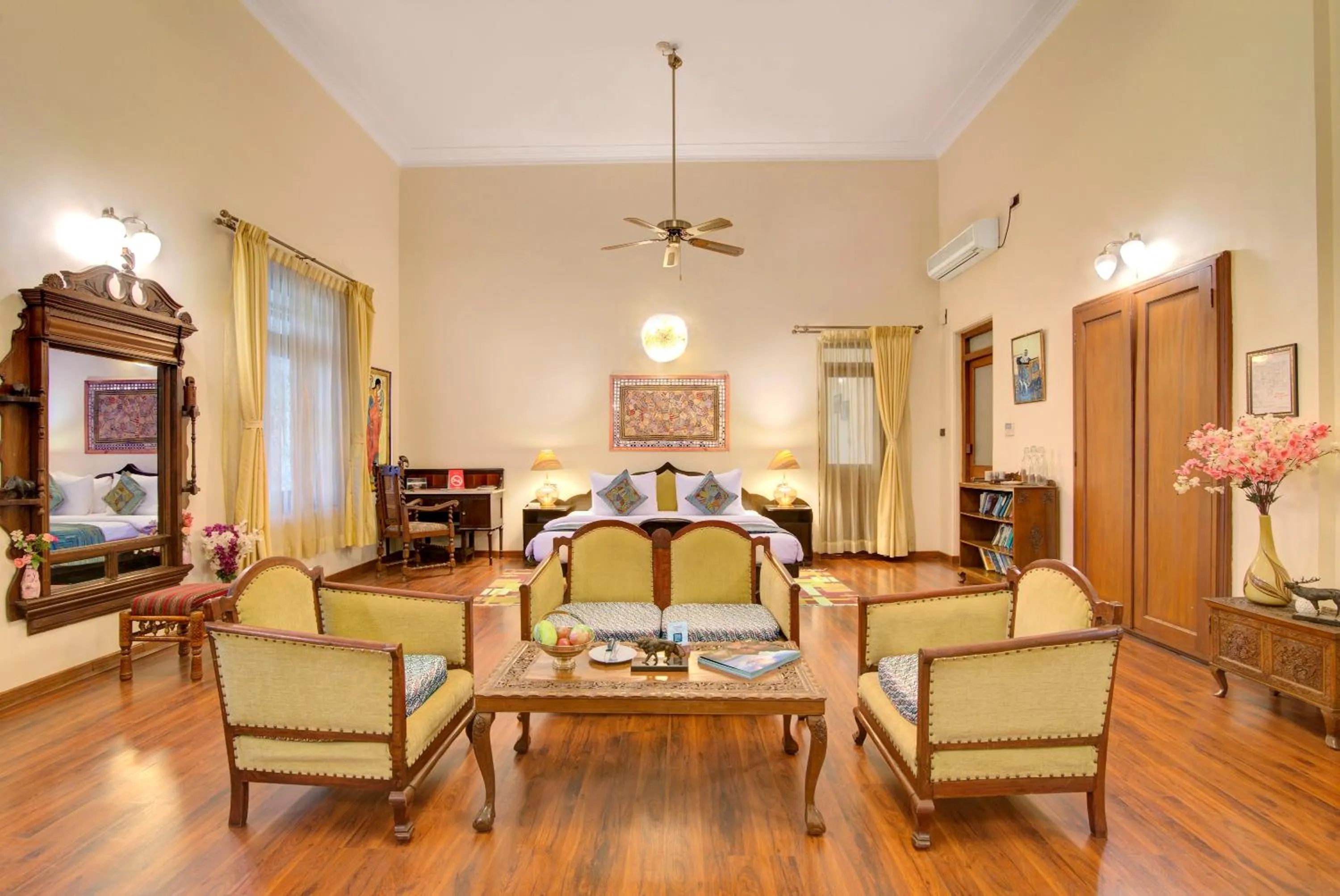 WelcomHeritage Shivavilas Palace, HAMPI