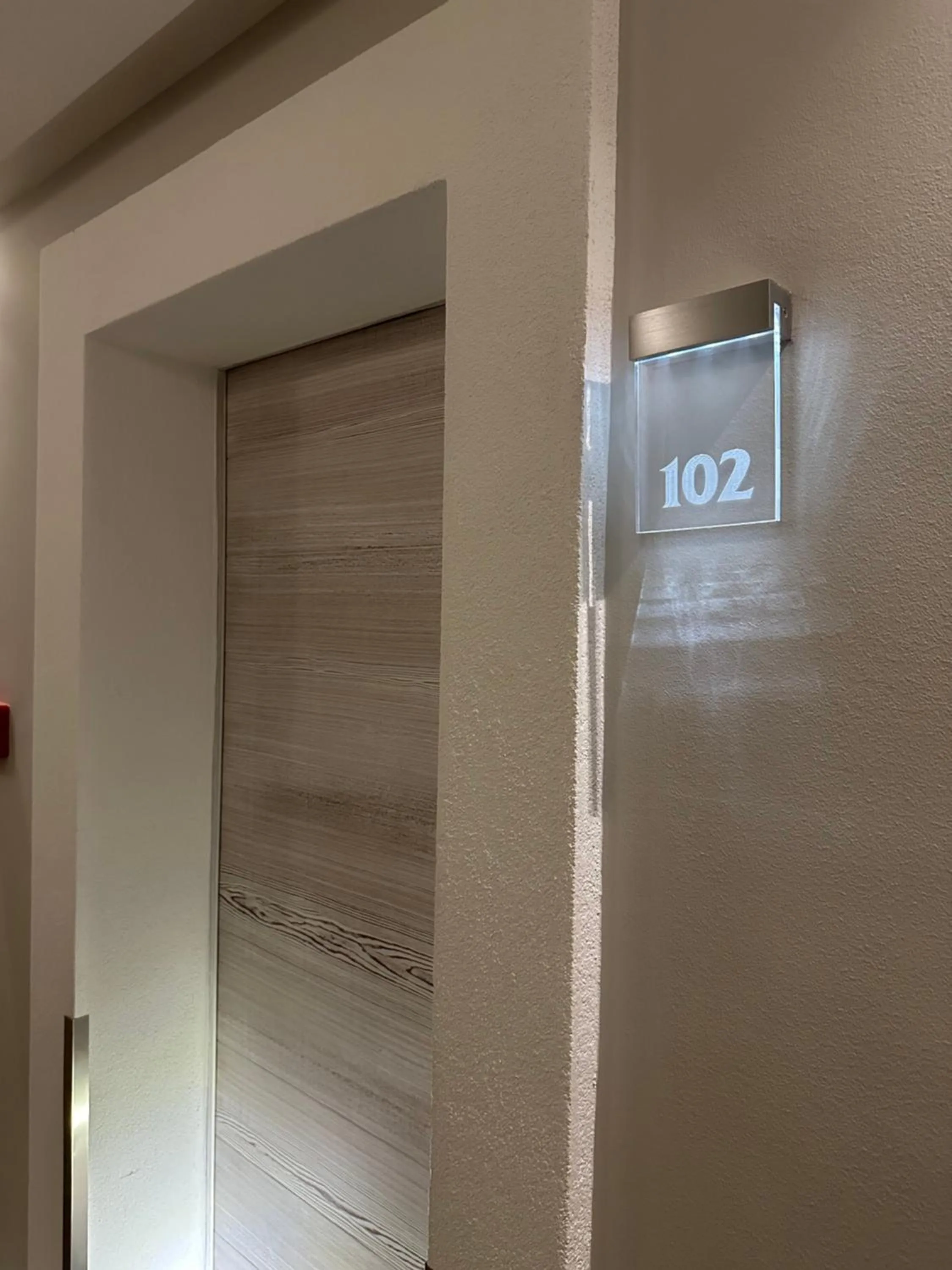 Property logo or sign in Hotel Nar