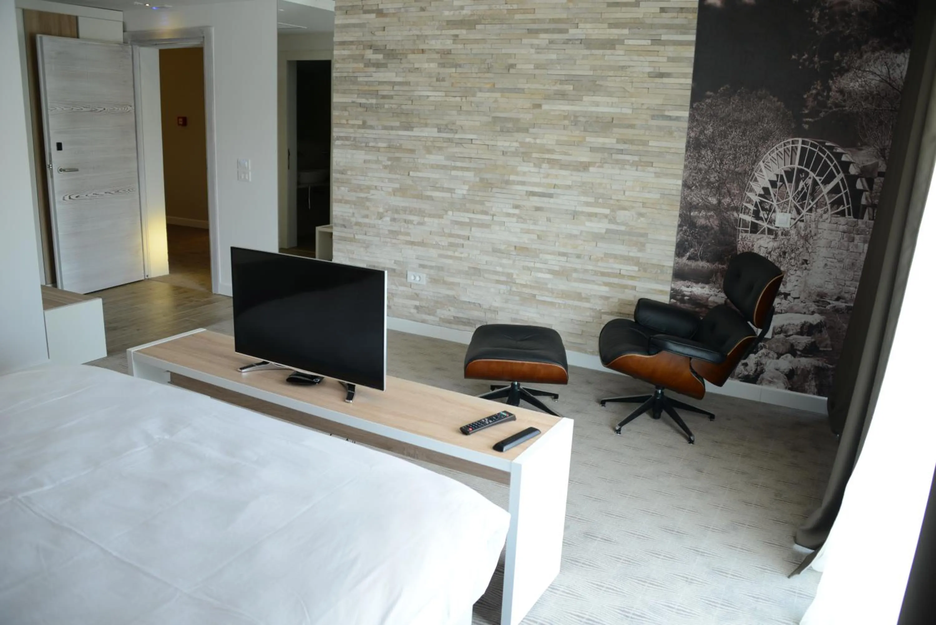 Photo of the whole room in Hotel Nar