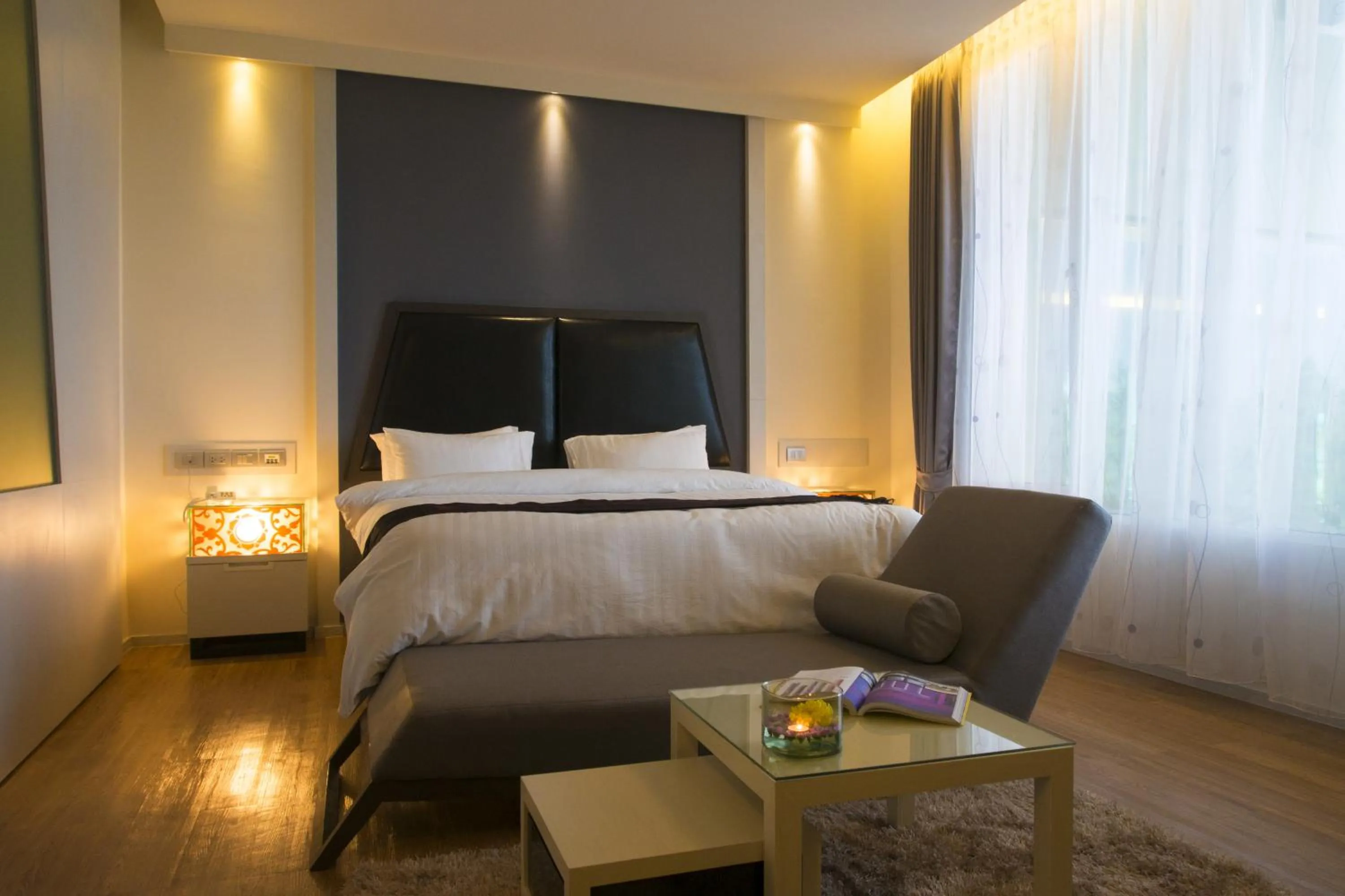 Bed in The Beverly Hills Hotel